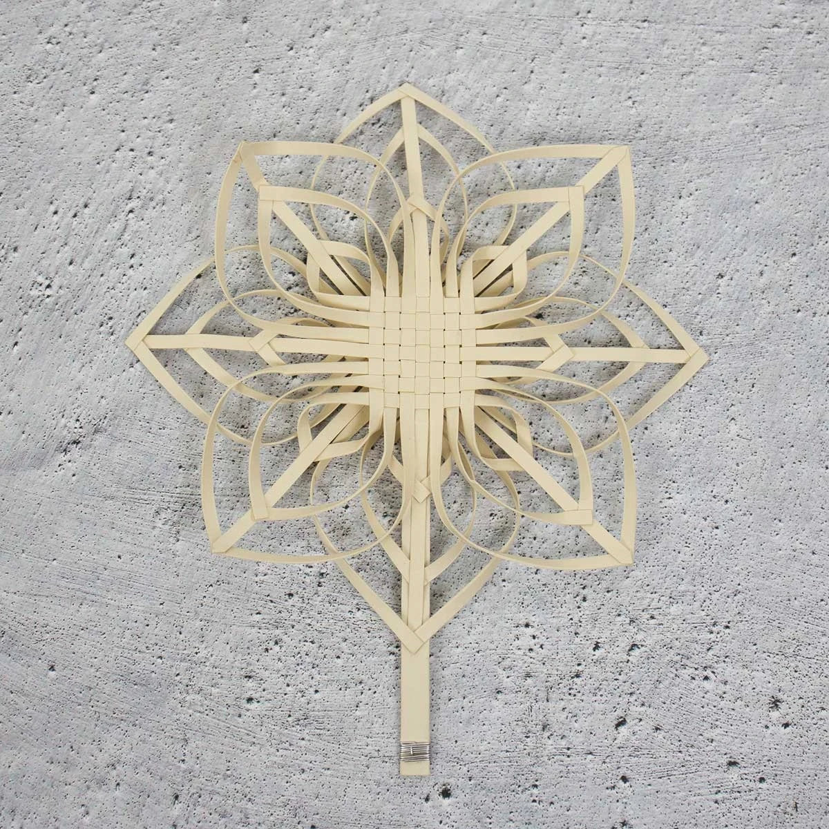 Twilight Tree Top Star in Off White