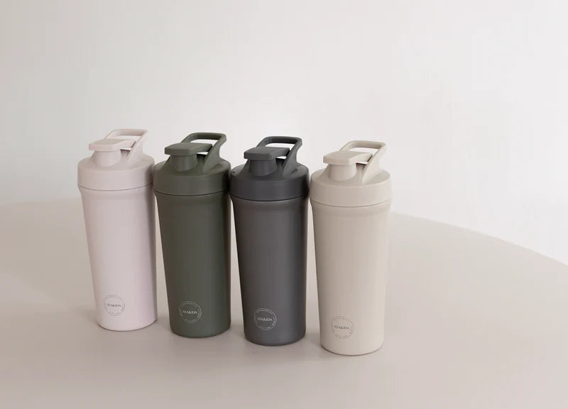 Aya & Ida 750ml Shaker Bottle | Various Colours - Lifestory