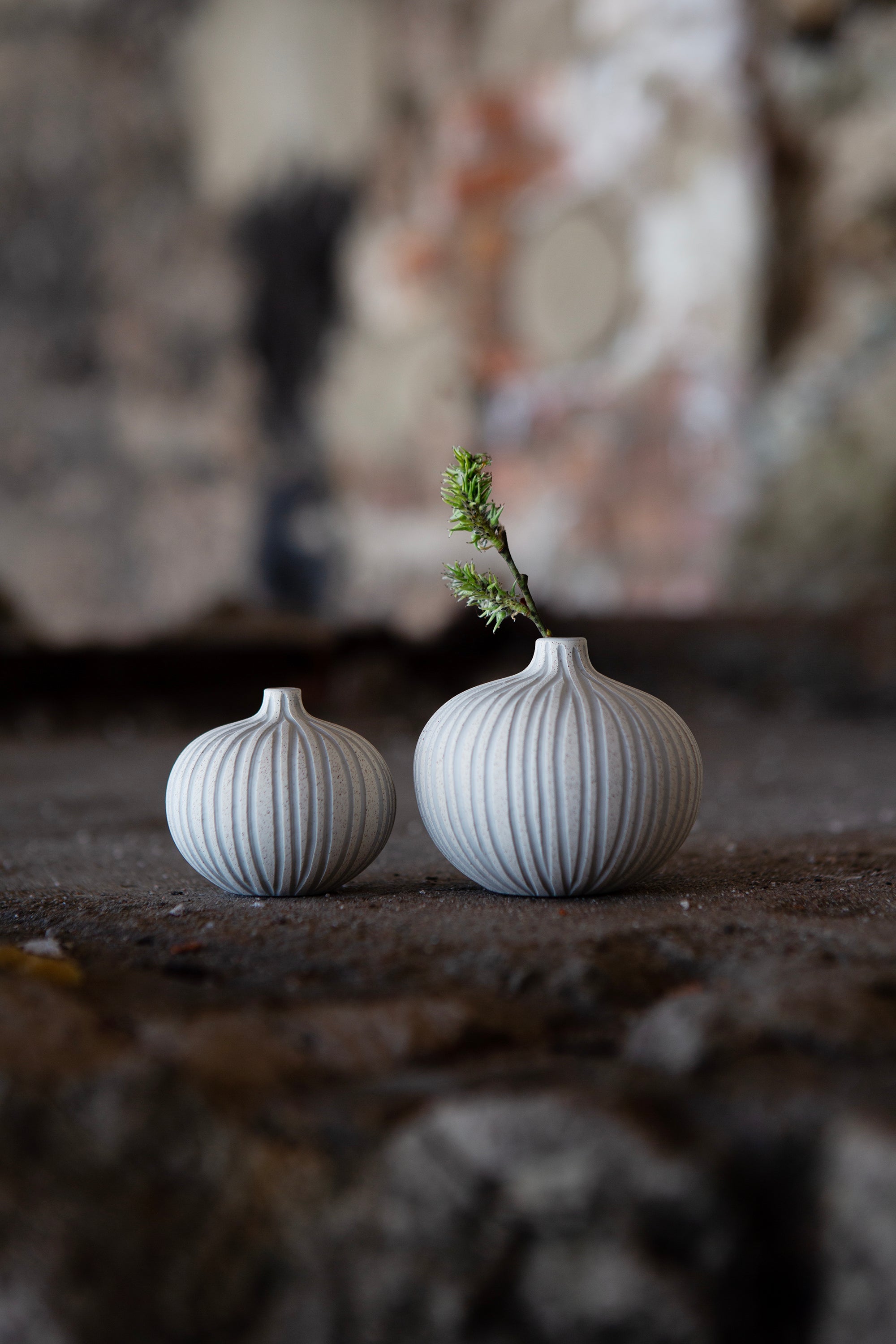 Bari Vase | Small | Sand White Stone Stripe | by Lindform - Lifestory