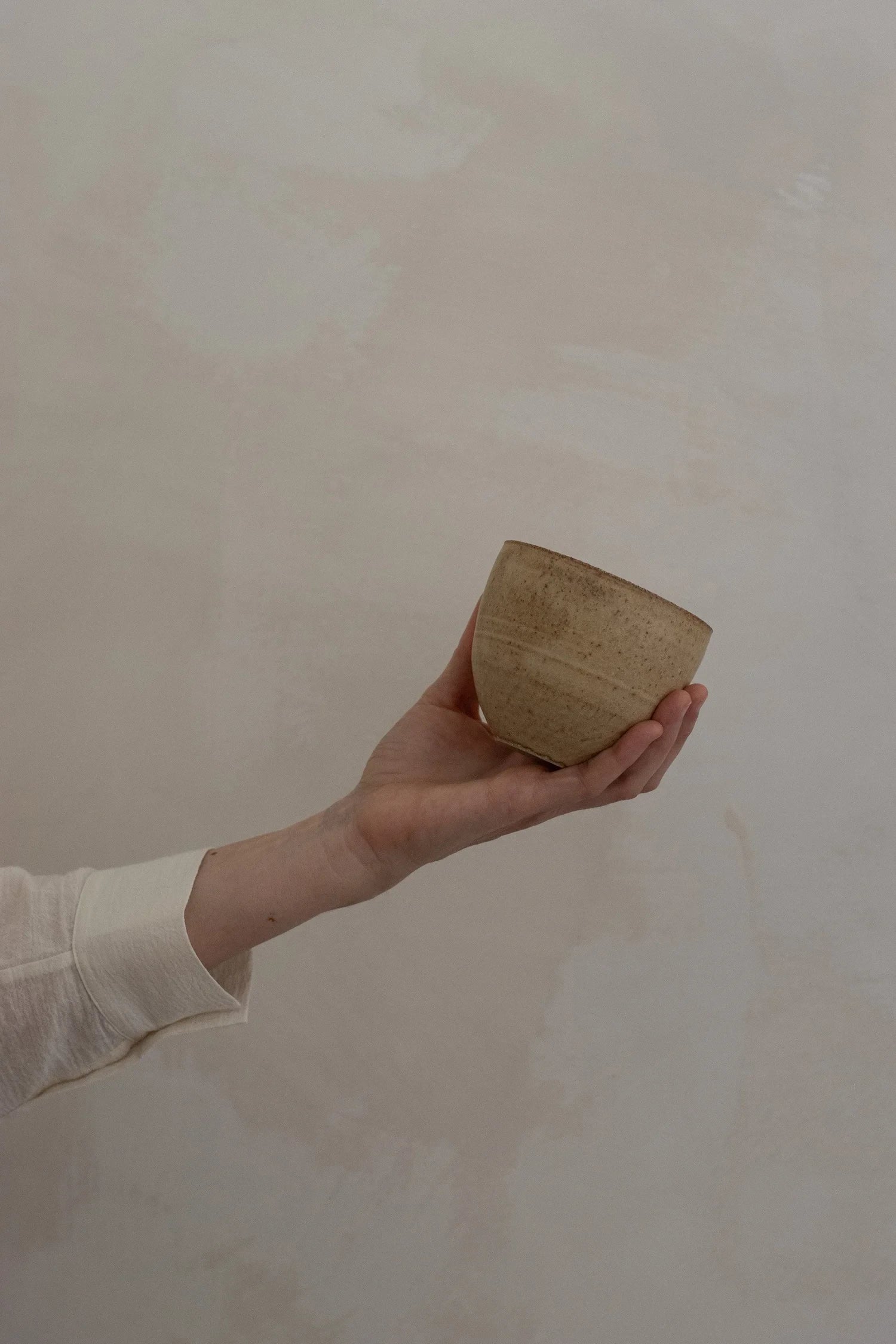 Curved Cup in Hay Glaze by Blanc Ceramics - Lifestory