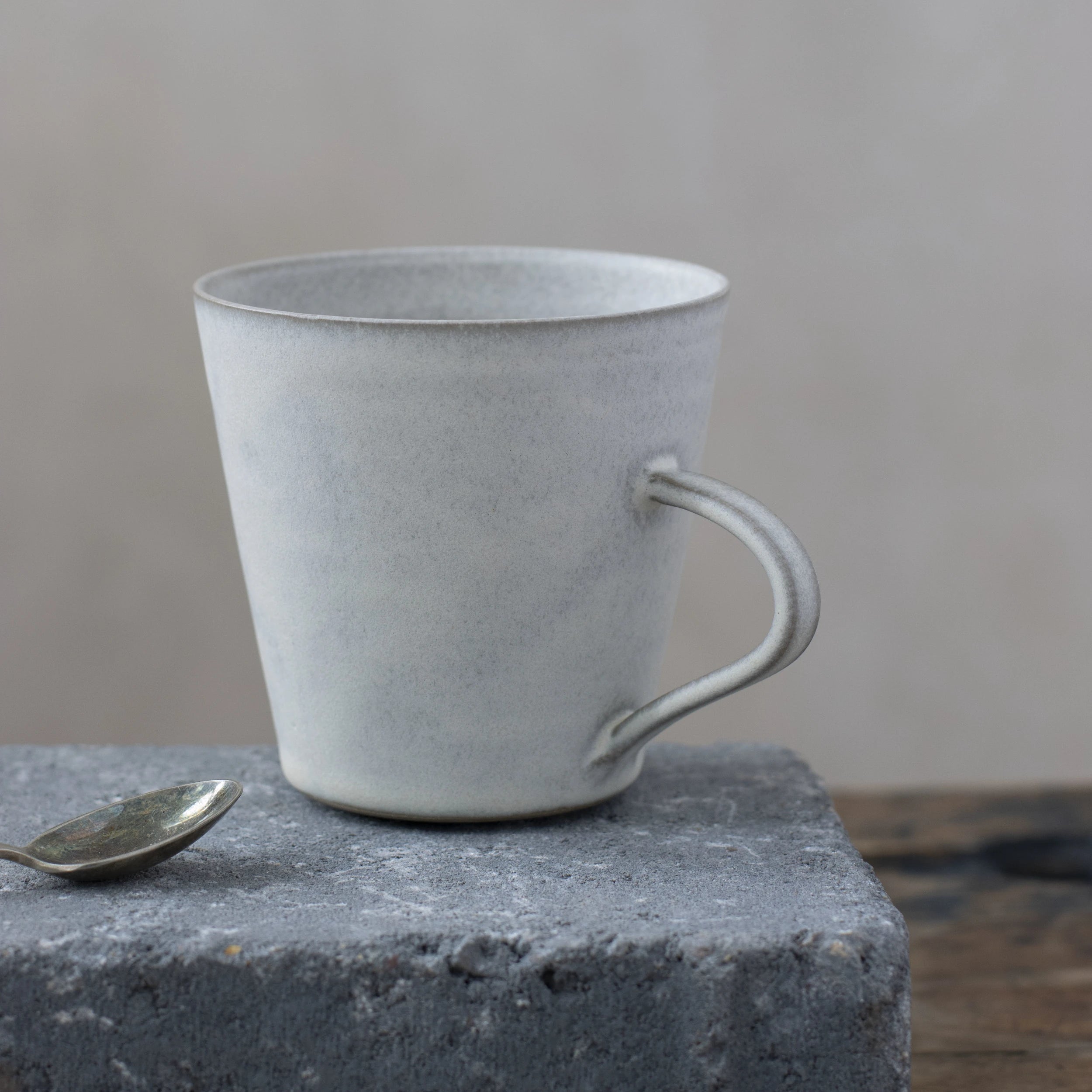 Large Flared Mug with Handle | Warm White | by Borja Moronta - Lifestory