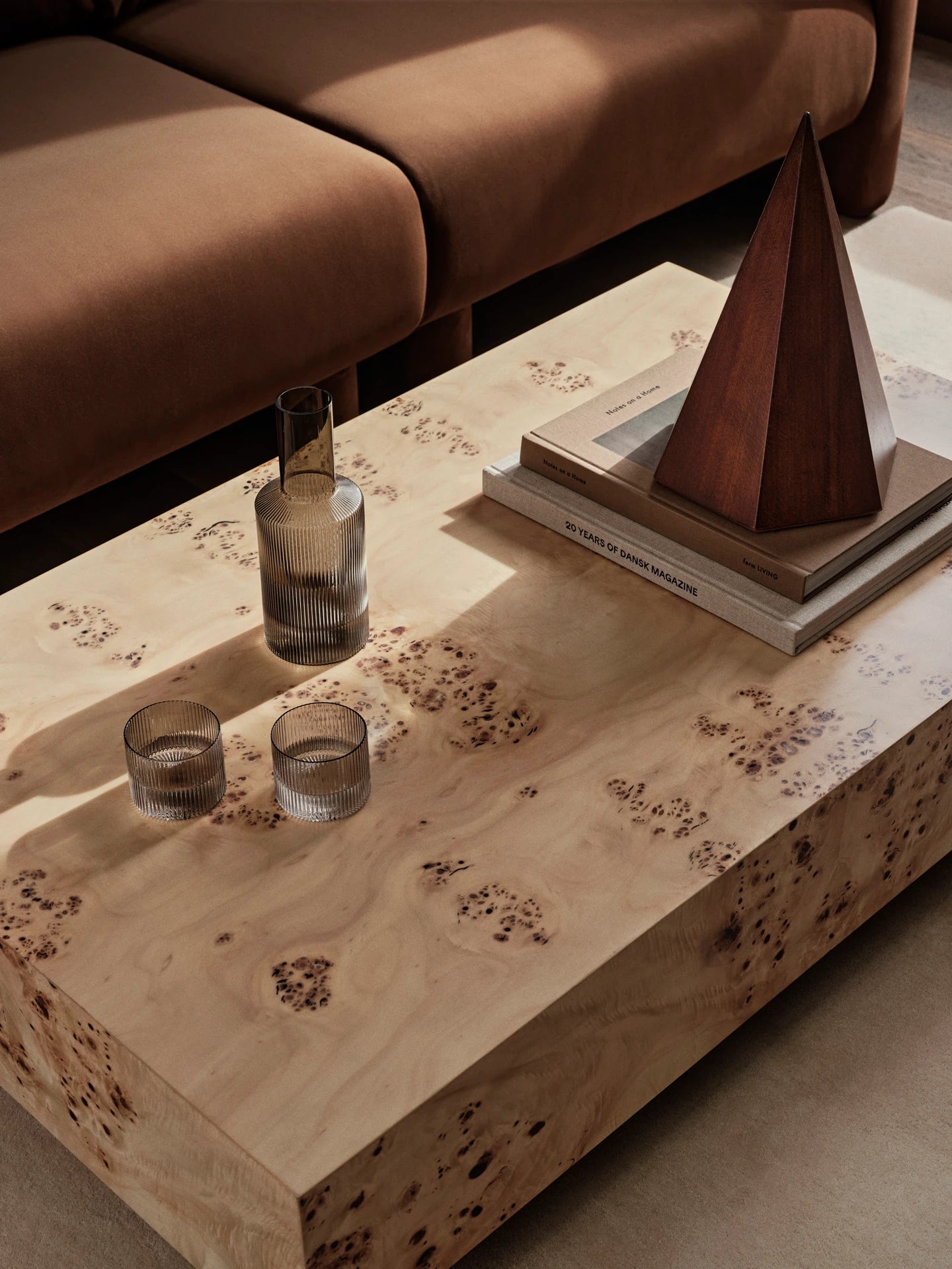 Burl coffee table by ferm Living - Lifestory