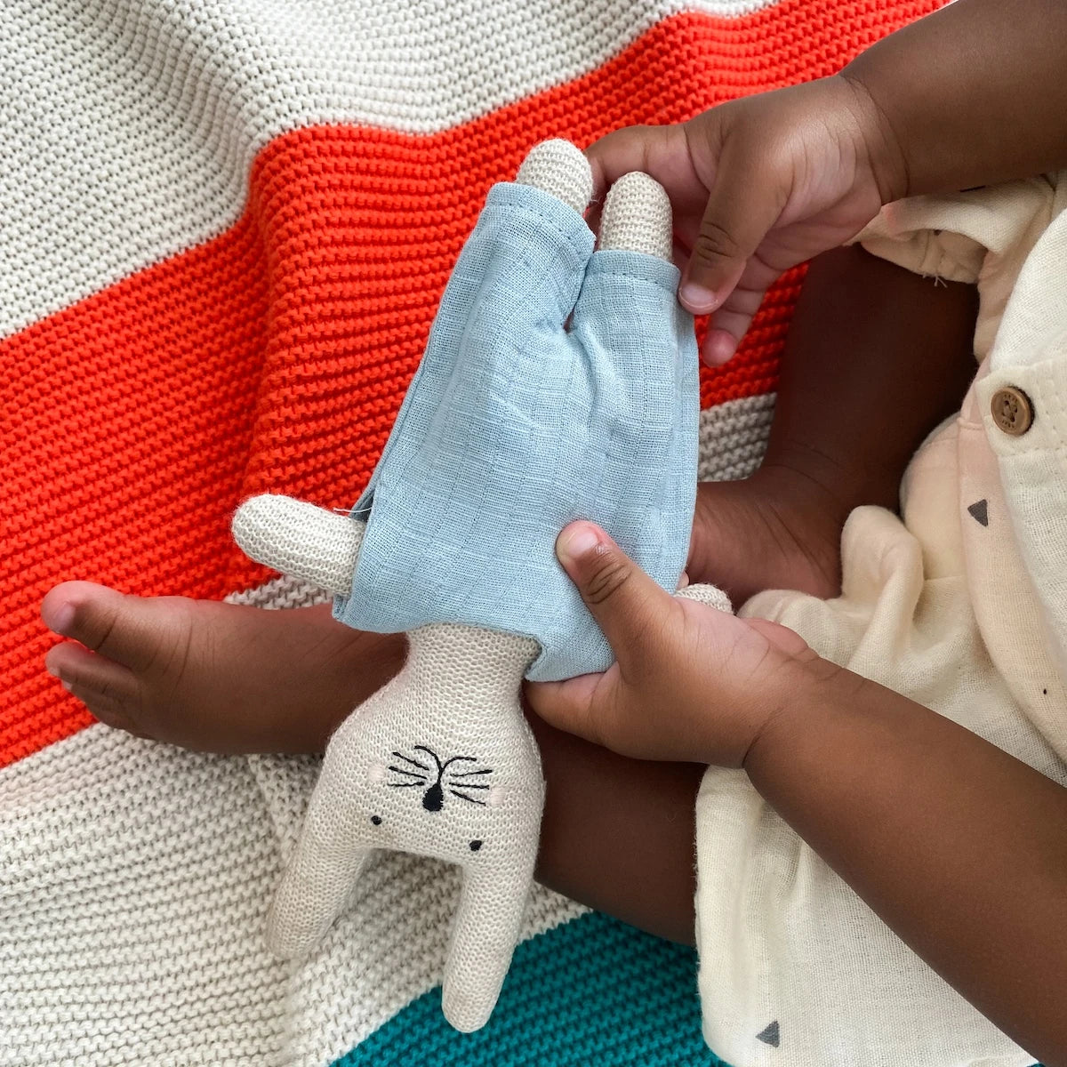 Sophie Home Cotton Knit Children's Rattle Toy - Lifestory