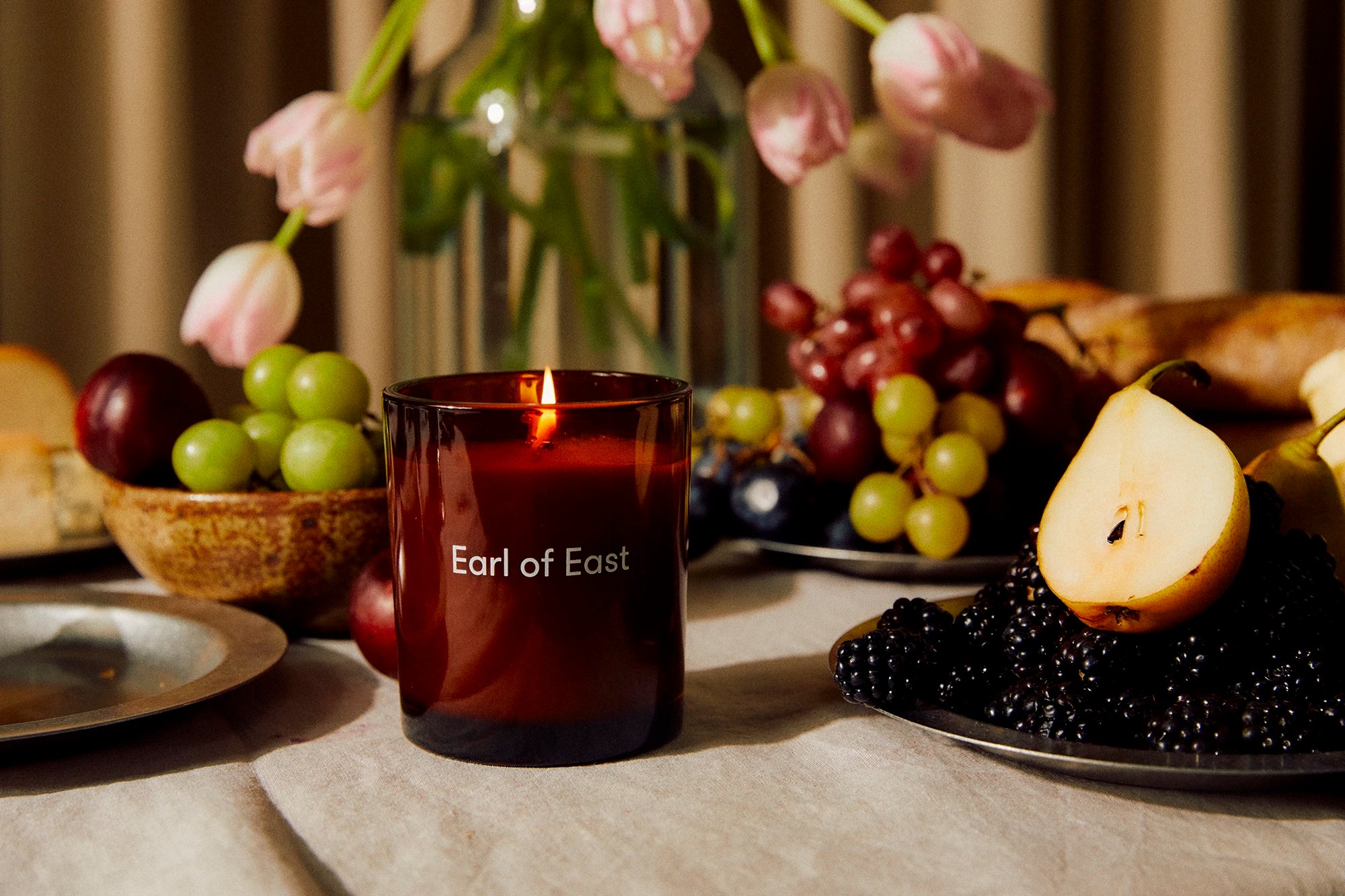 Jardin De La Lune Candle | 260ml | Tuberose, Bergamot, Cade | Soy | by Earl of East - Lifestory