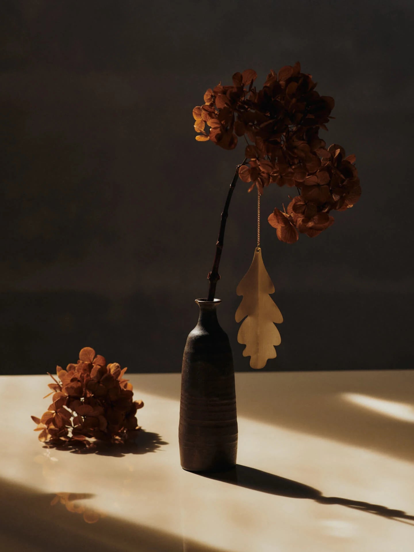 Ferm Living Set of 4 Brass Oak Leaf Ornaments - Lifestory