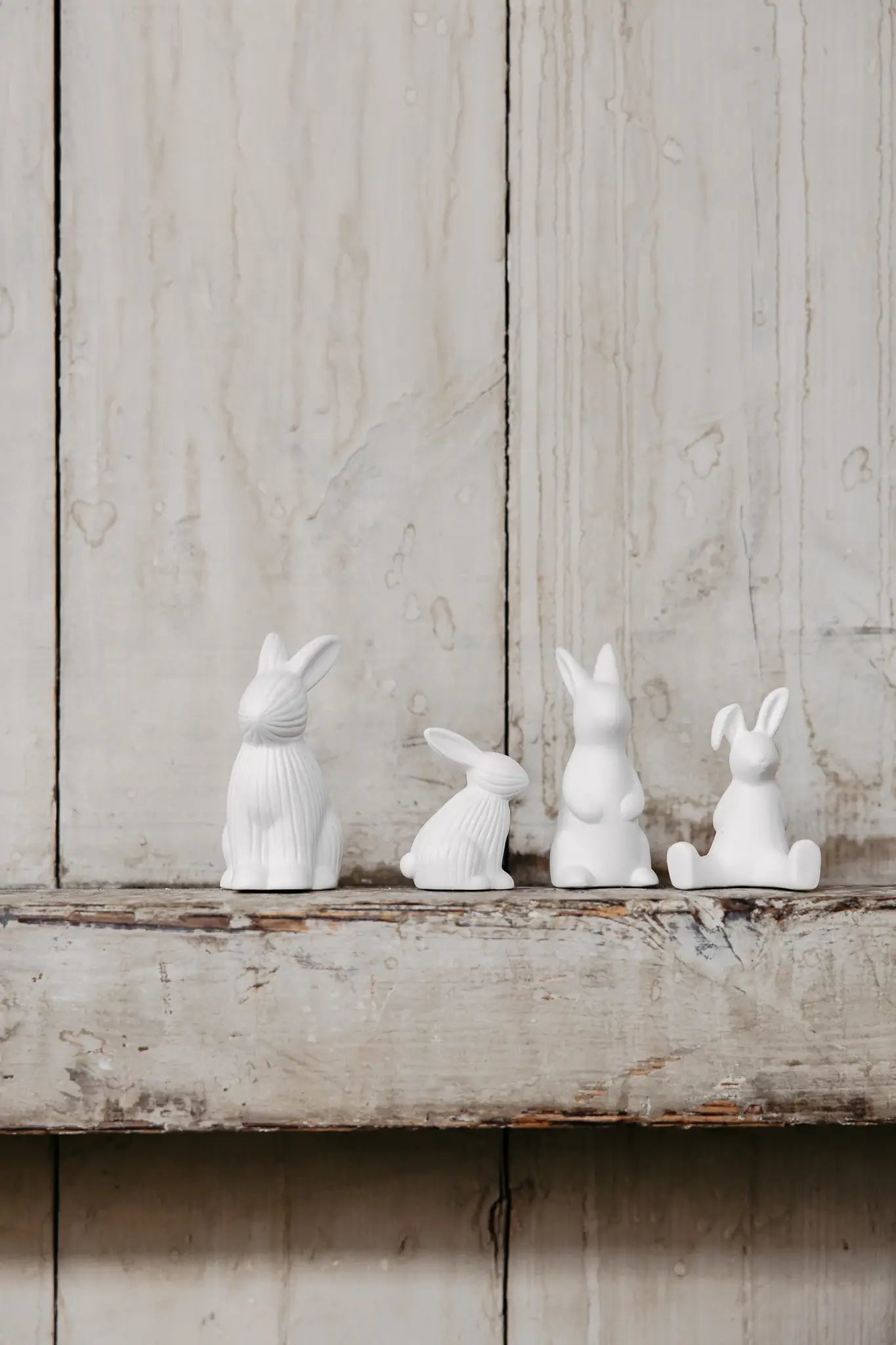 Freja Ceramic Rabbit Ornament | White | by Storefactory - Lifestory