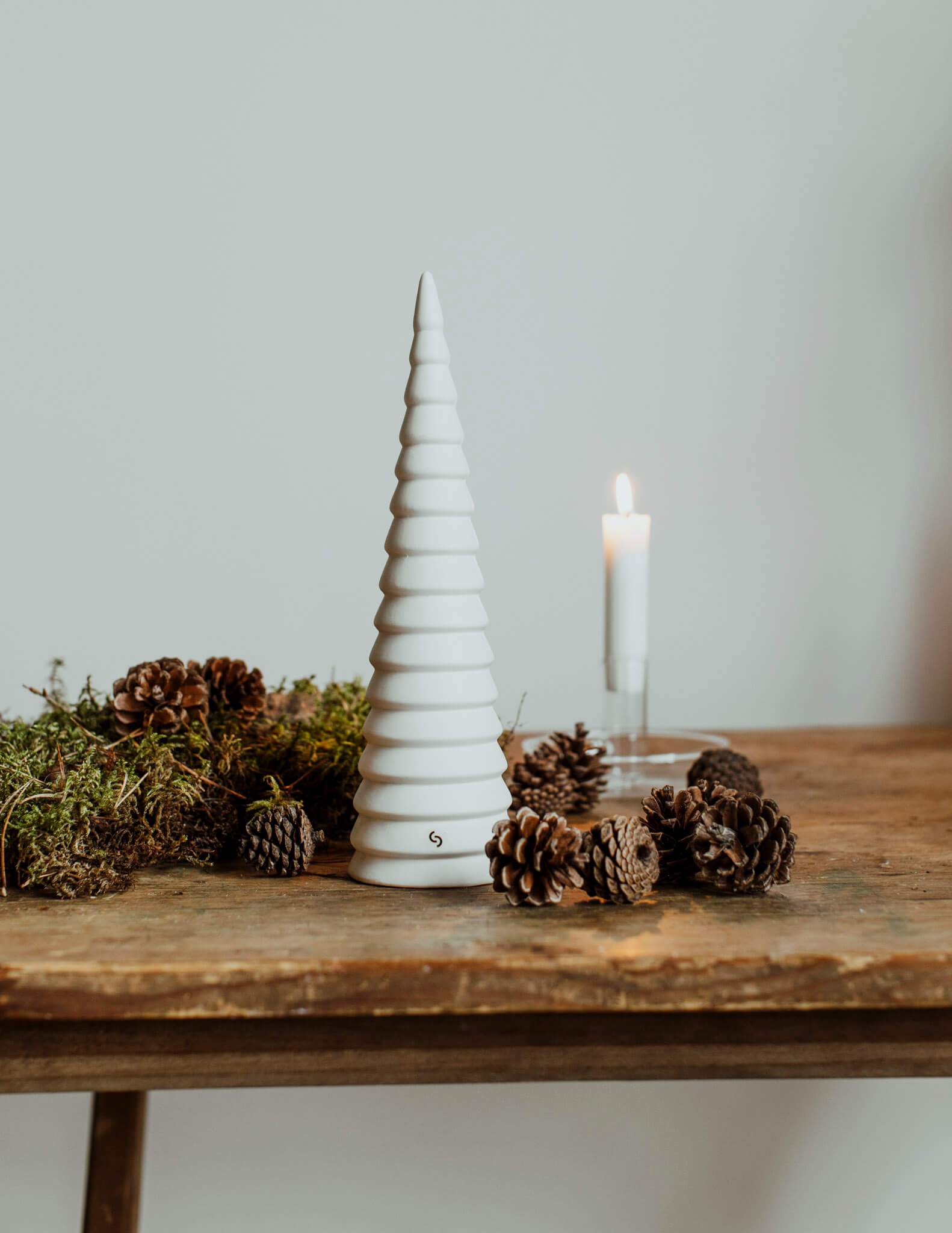 Ceramic Tree | Granliden | Large | White | by Storefactory - Lifestory
