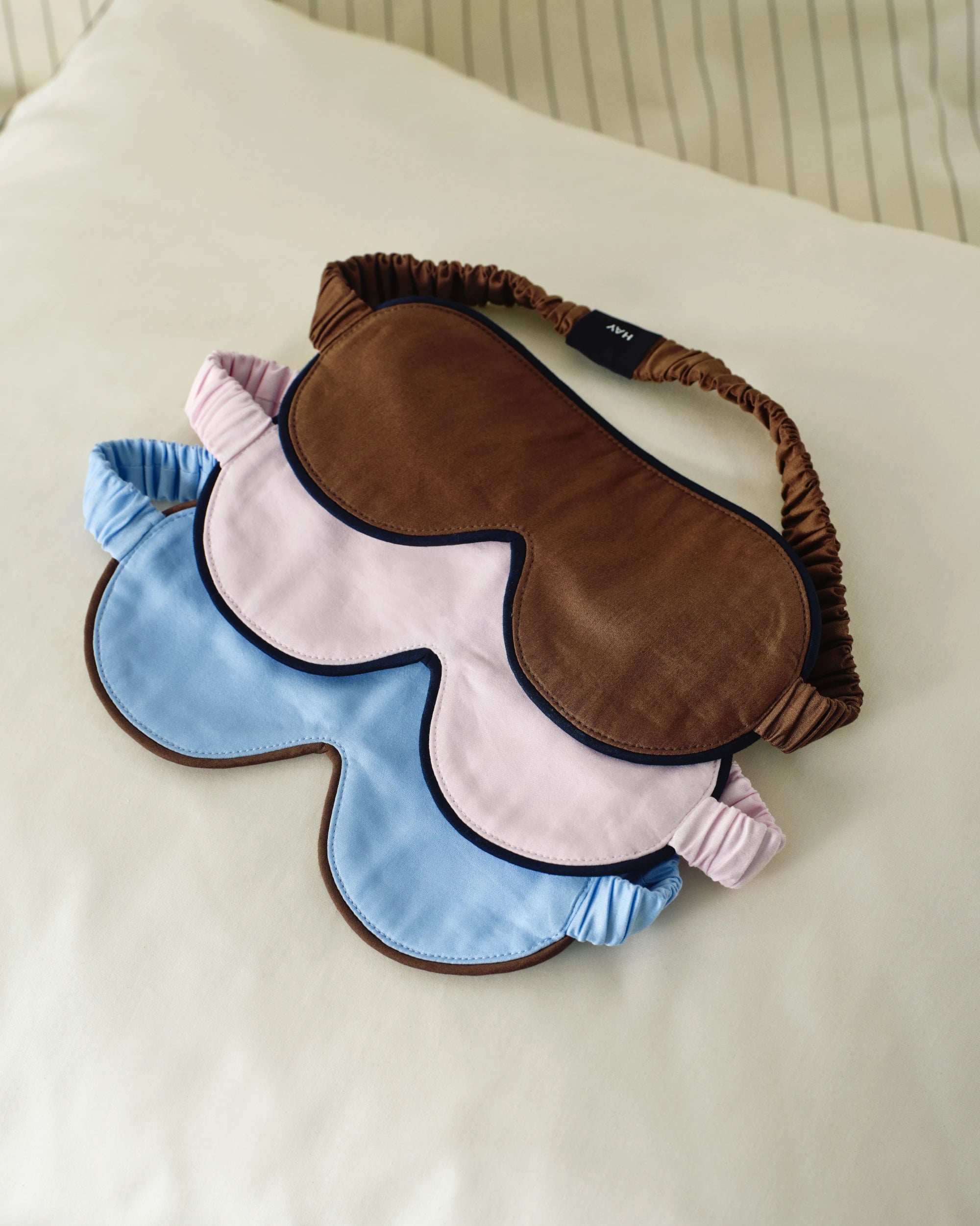 HAY Outline Sleep Mask - Unisex - Lifestory