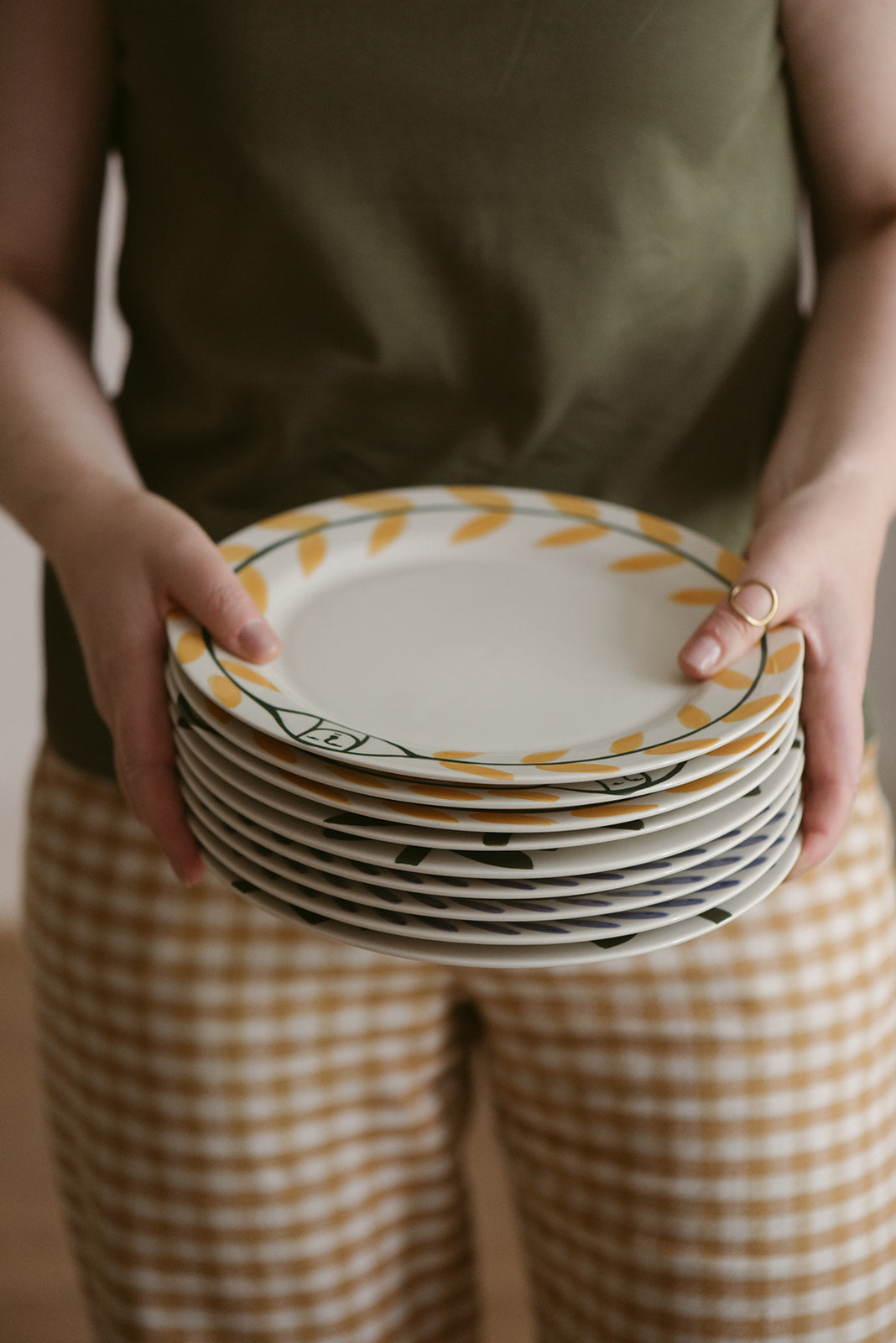 HAY x Emma Kohlmann - La Pittura Ø24cm Plate in Various Designs