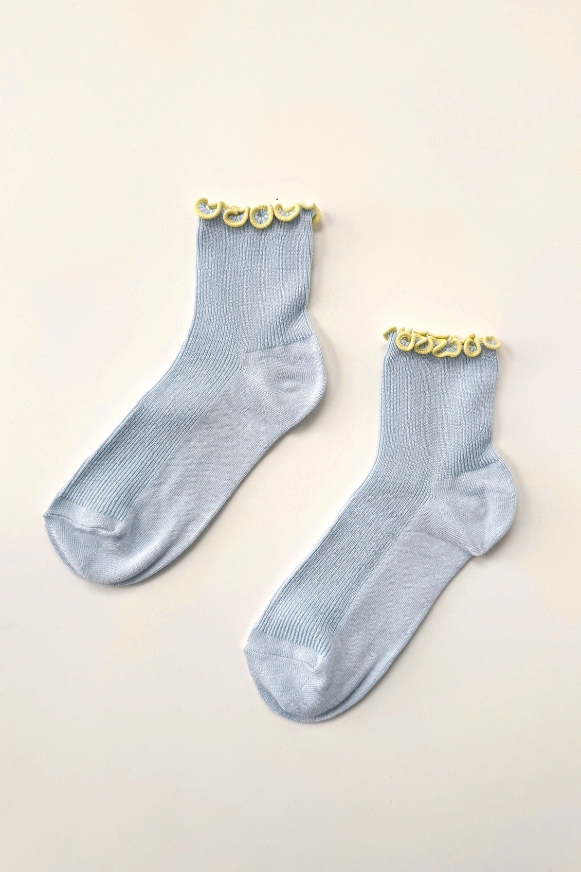 Le Bon Shoppe Petite Ruffled Modal Socks (UK 4-8) in Various Colours - Lifestory