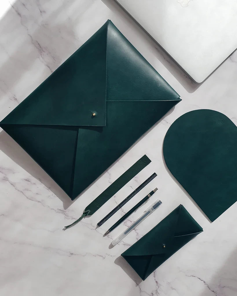 Portfolio / Laptop Leather Envelope by MW Makes | Lifestory