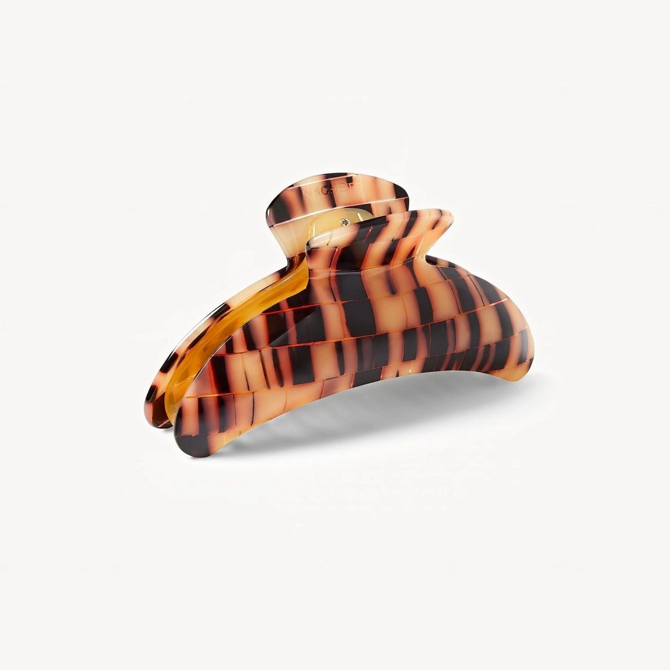 MACHETE Jumbo Heirloom Claw in Blonde Checker Acetate