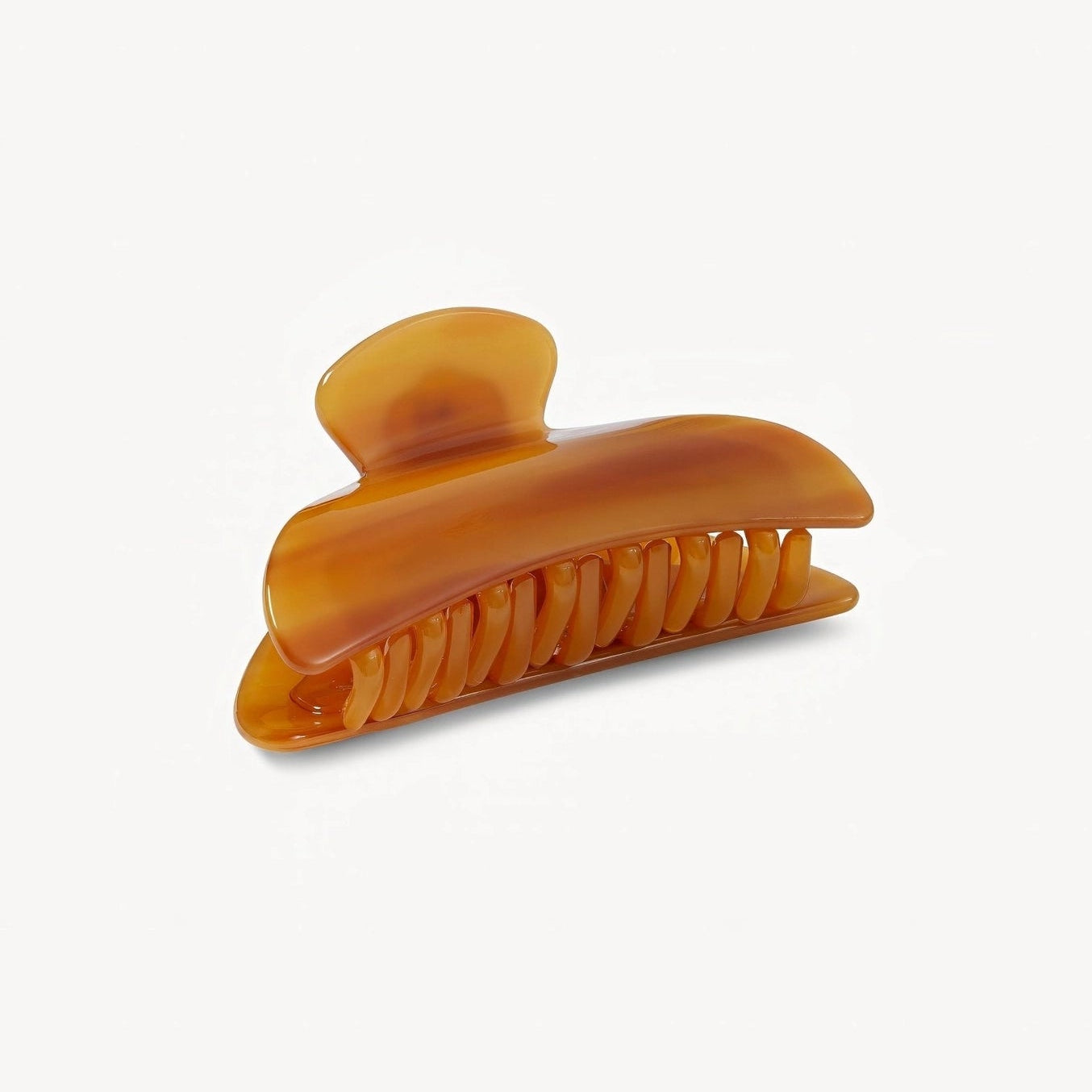MACHETE Midi Heirloom Claw in Cognac Acetate