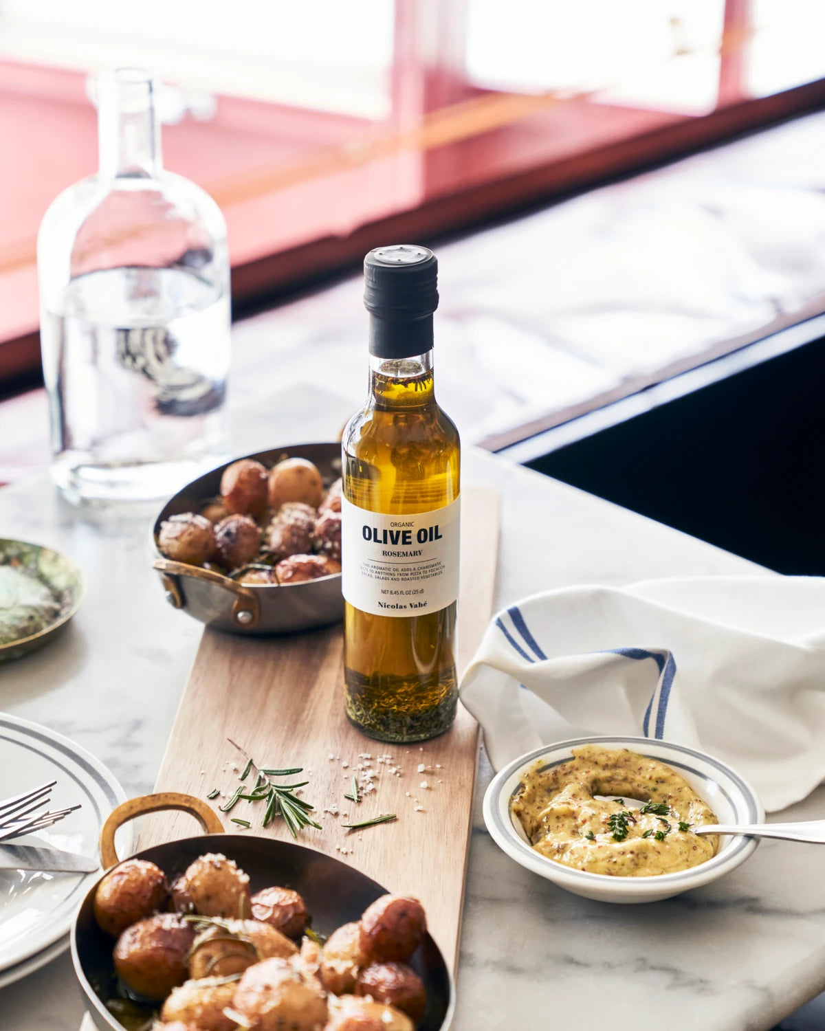 Nicolas Vahé Organic olive oil with rosemary | Lifestory
