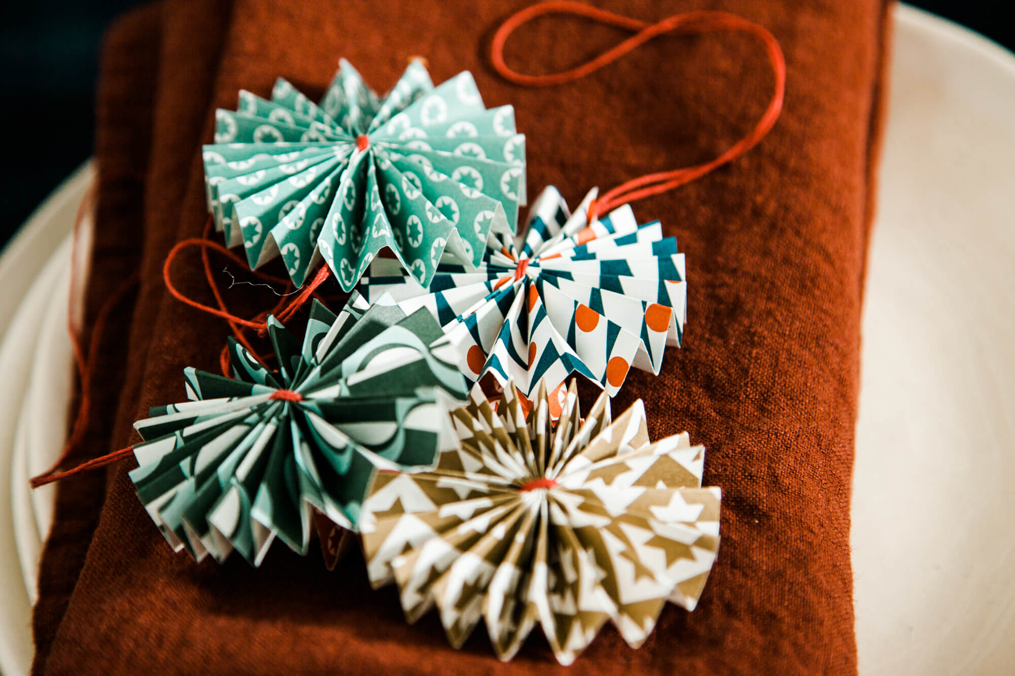 Paper Rosette Garland - Papercraft Kit | AW23 Mix | by Ola - Lifestory