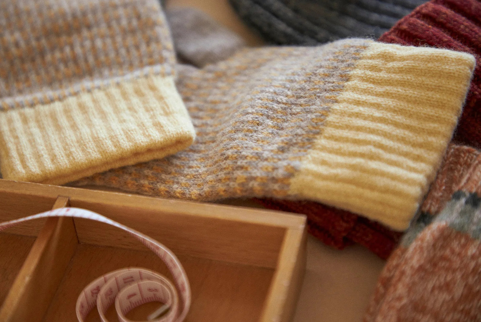 Rove Marl Gloves | 3 Colours | Lambswool | UK Made | Lifestory