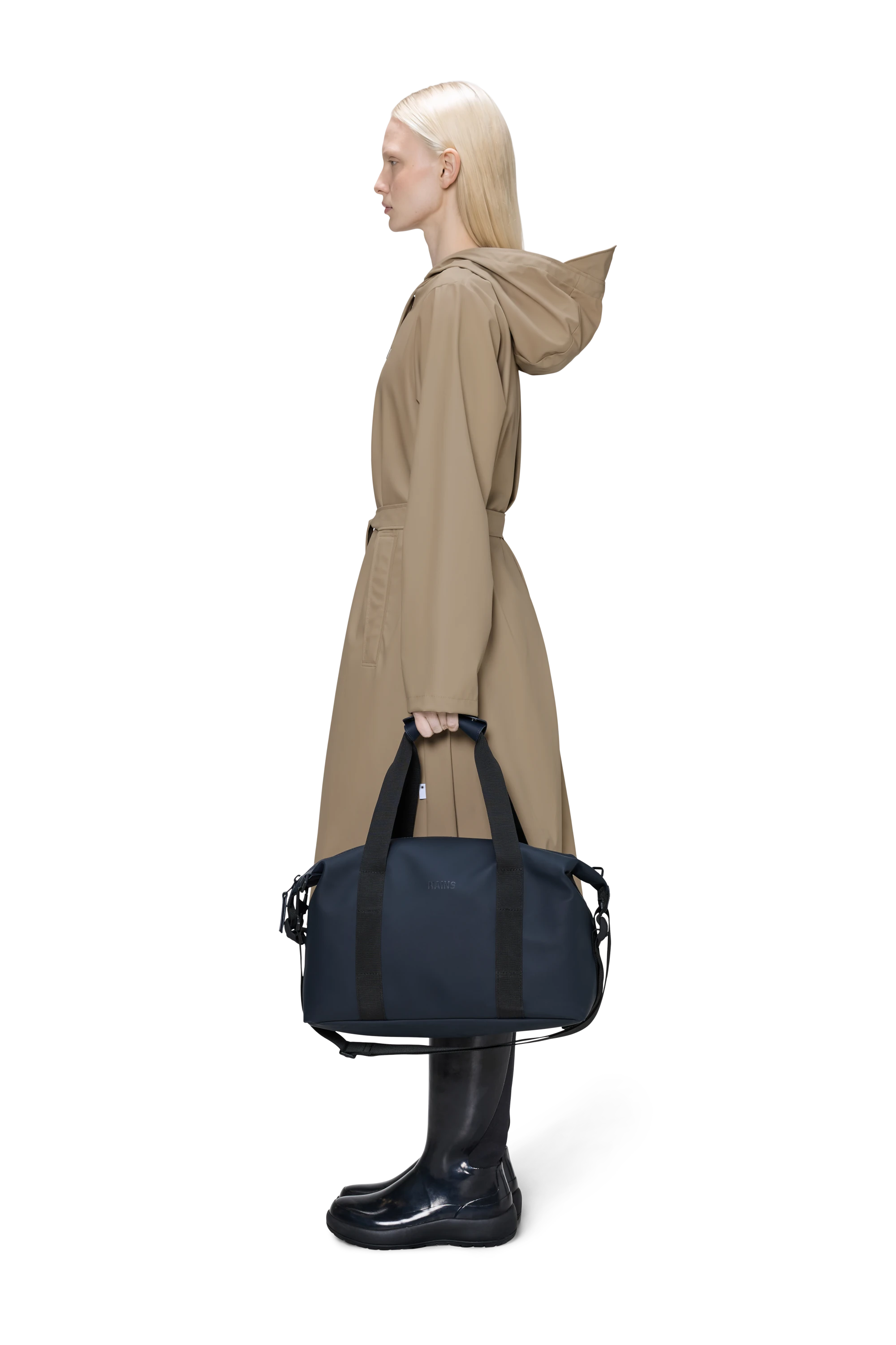 Rains Hilo Weekend Bag Small | Waterproof
