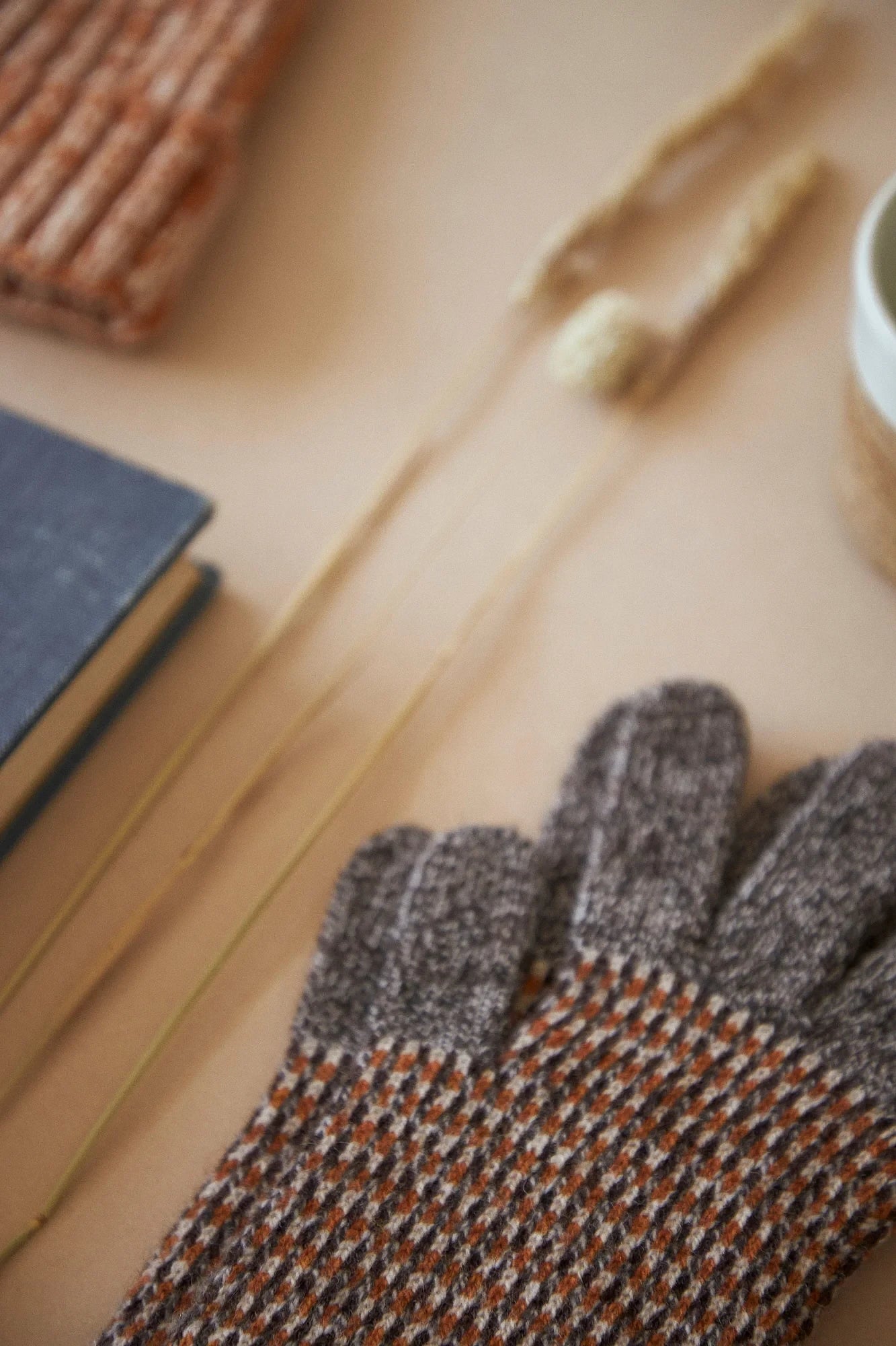 ROVE Knitwear Lambswool Marl Gloves - UK Made