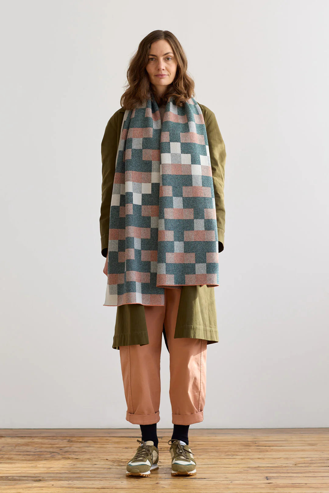 Scarf 'Faro' in Ink + Rosehip by Hilary Grant | Lifestory