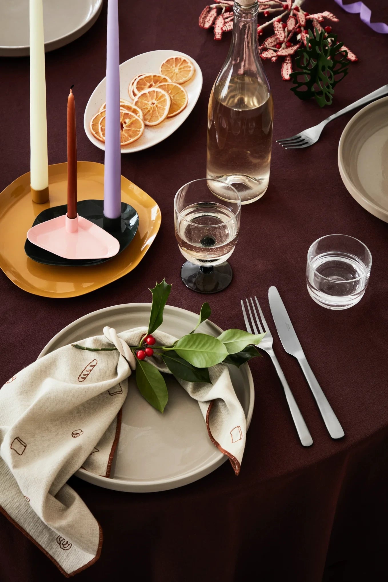 Broste Copenhagen Set of 10 Smooth Taper Candles (Ø1.2 x H21 cm)