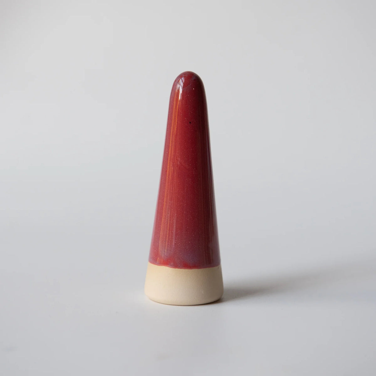 Studio Arhoj Ghost | Antonio | Red Glaze