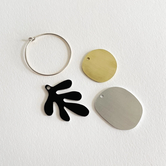 Tom Pigeon : Tideline Earrings - Lifestory