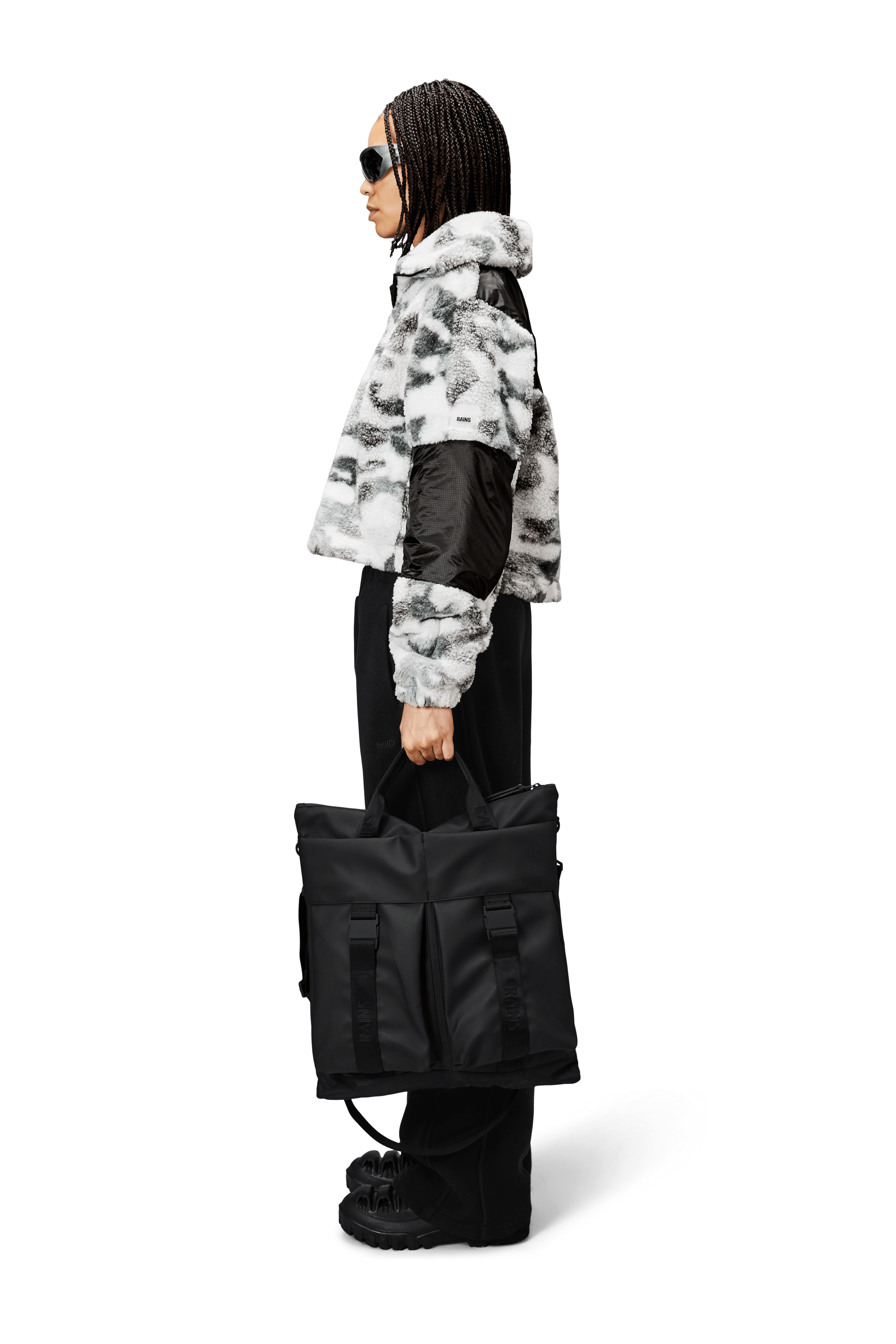 Trail Tote Bag | Black | Waterproof | by Rains - Lifestory - Rains