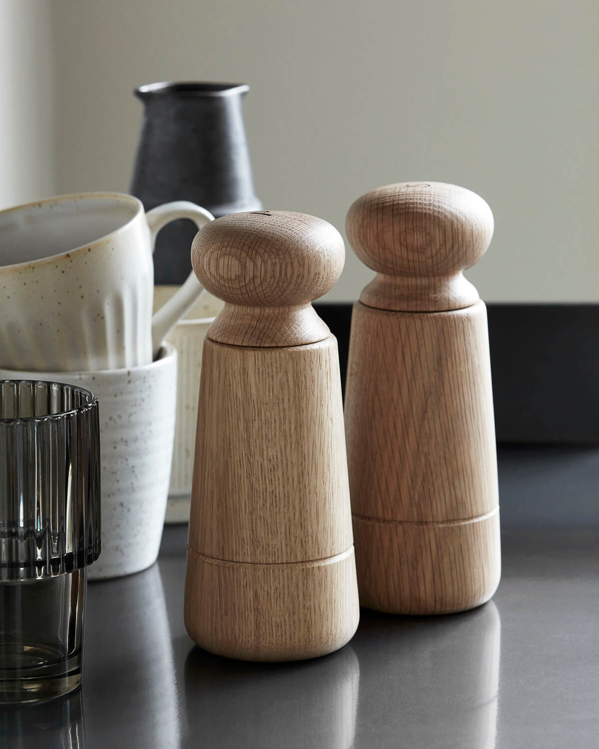 Salt & Pepper Grinders - Wardha | Oak & Ceramic | by House Doctor - Lifestory