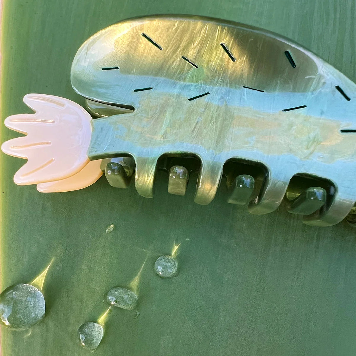 Winona Irene Desert Bloom Succulent Acetate Hair Claw - Lifestory