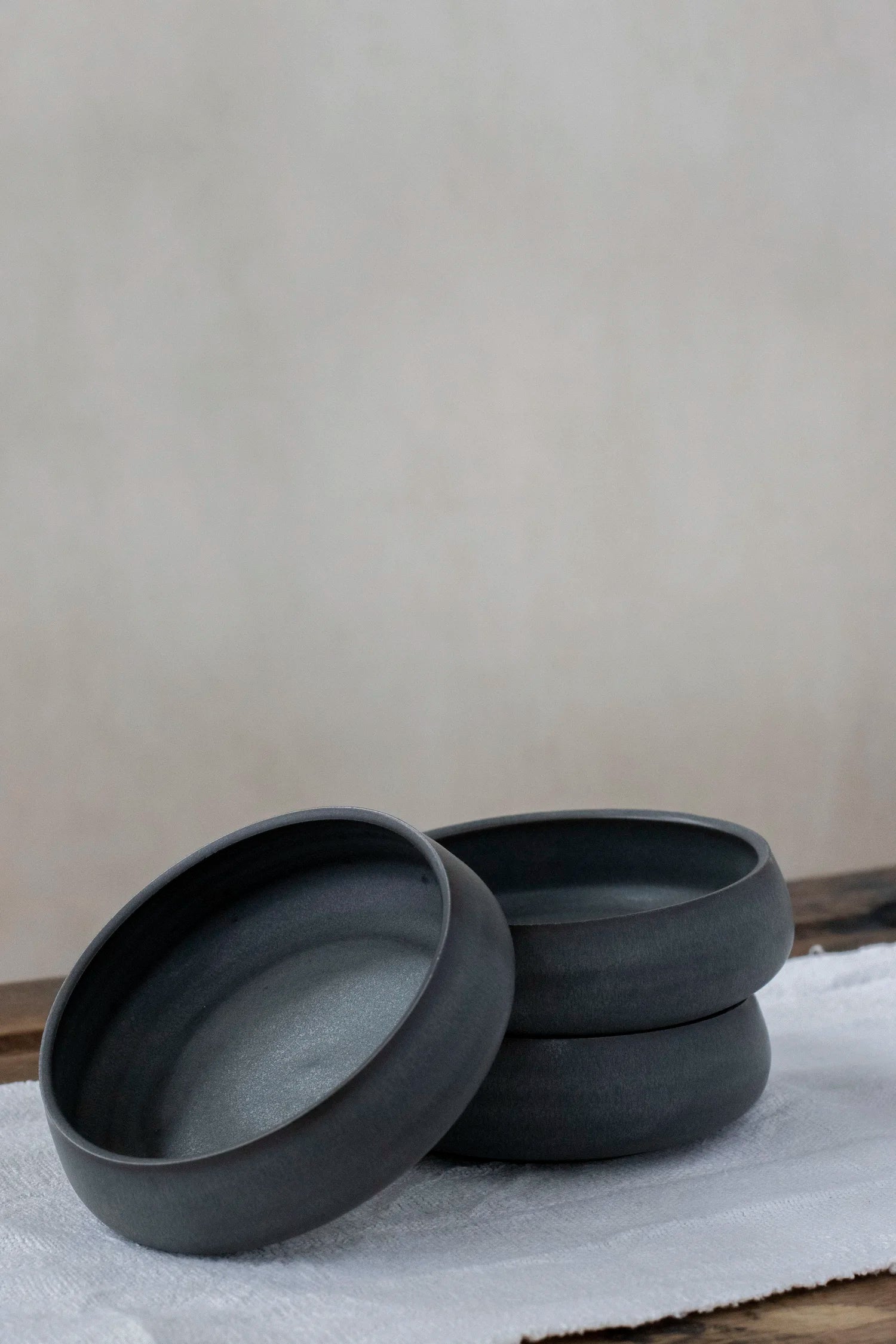 Curved Side Bowl | Nightshade Blue | by Borja Moronta