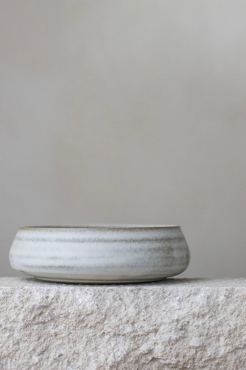 Curved Side Bowl | Cloud White | by Borja Moronta