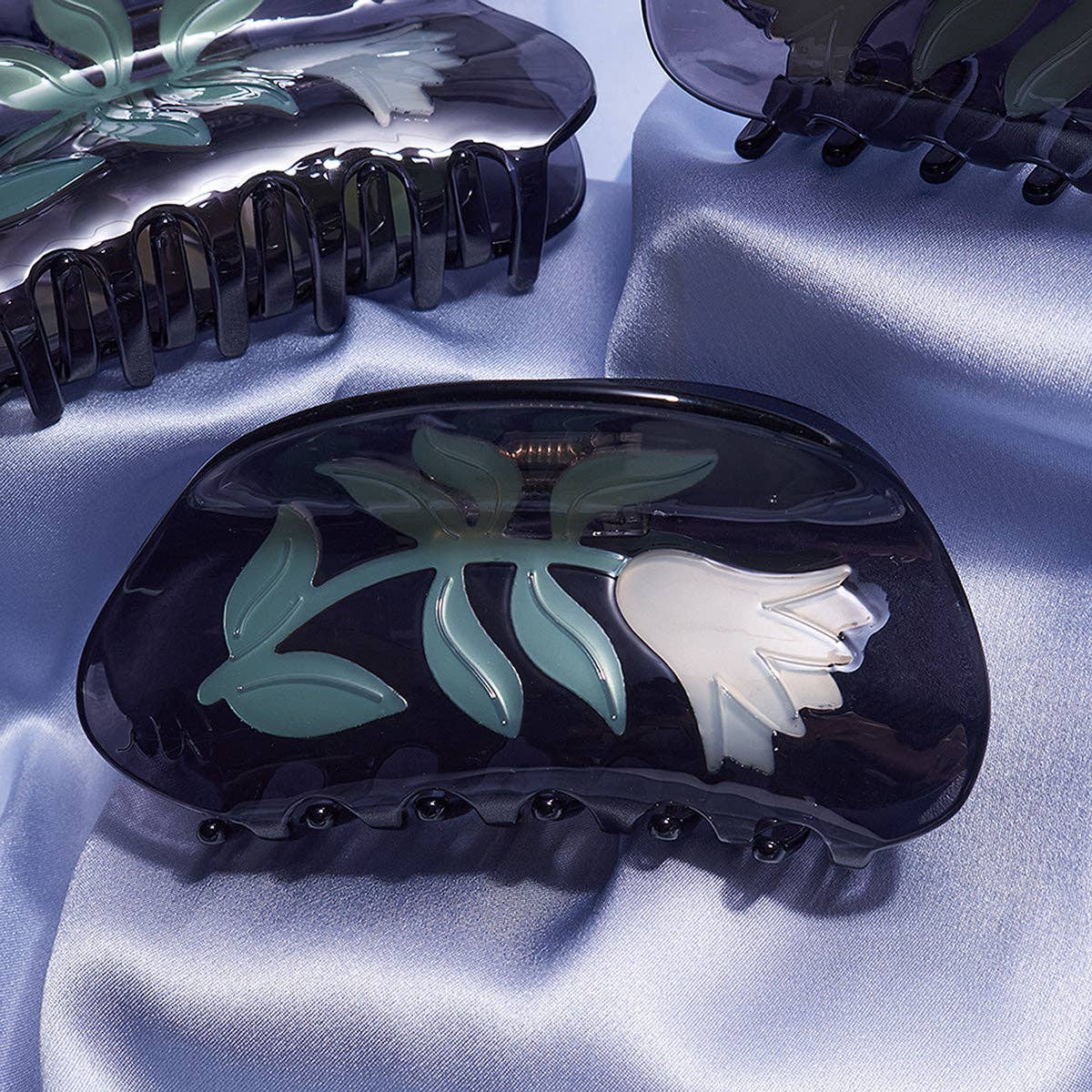 Winona Irene Belladonna Floral Acetate Hair Claw - Lifestory