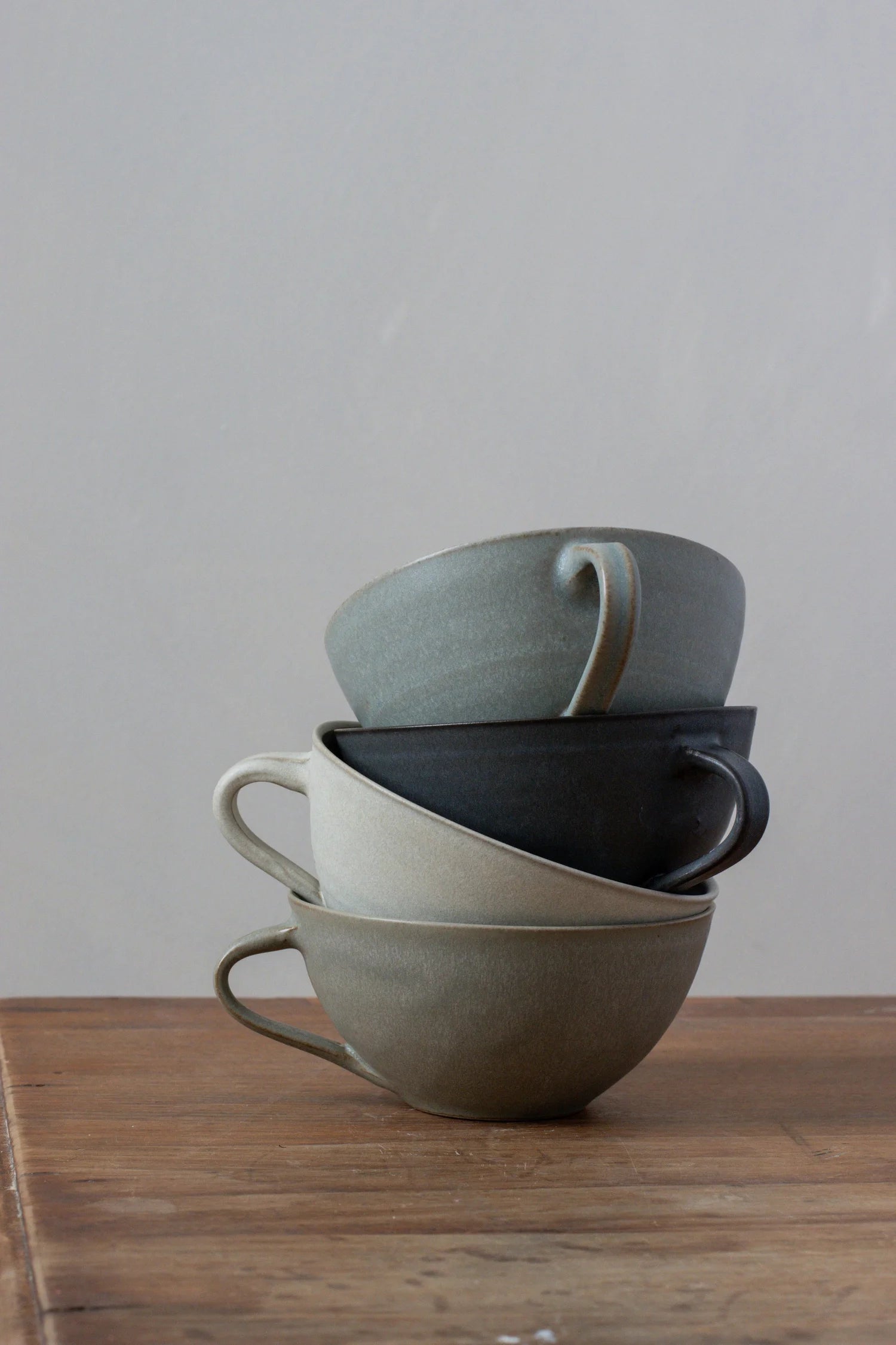 Curved Cup | Nightshade Blue | by Borja Moronta