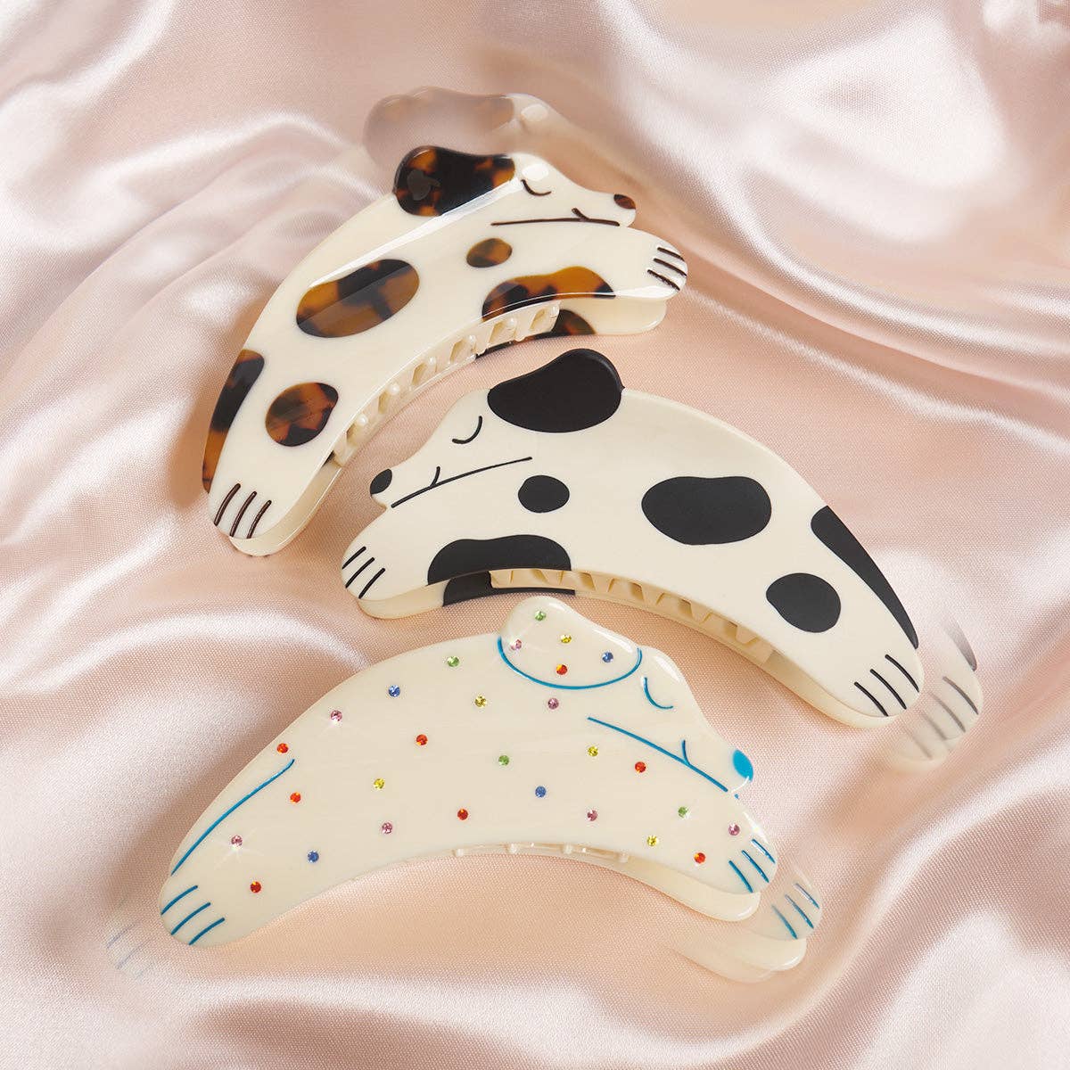 Winona Irene Tortie Puppy Dog Acetate Hair Claw - Lifestory