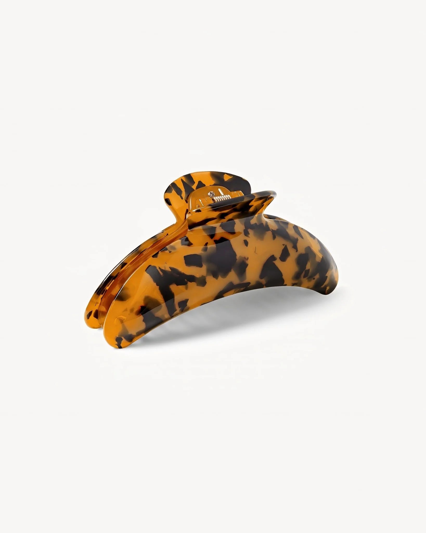 MACHETE Jumbo Heirloom Claw in Classic Tortoise Acetate