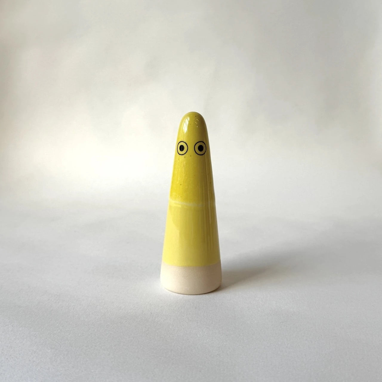 Ghost | Hernan | Ceramic Figurine | by Studio Arhoj