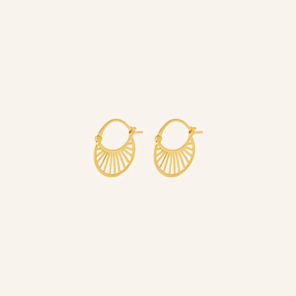 Small Daylight Earrings by Pernille Corydon