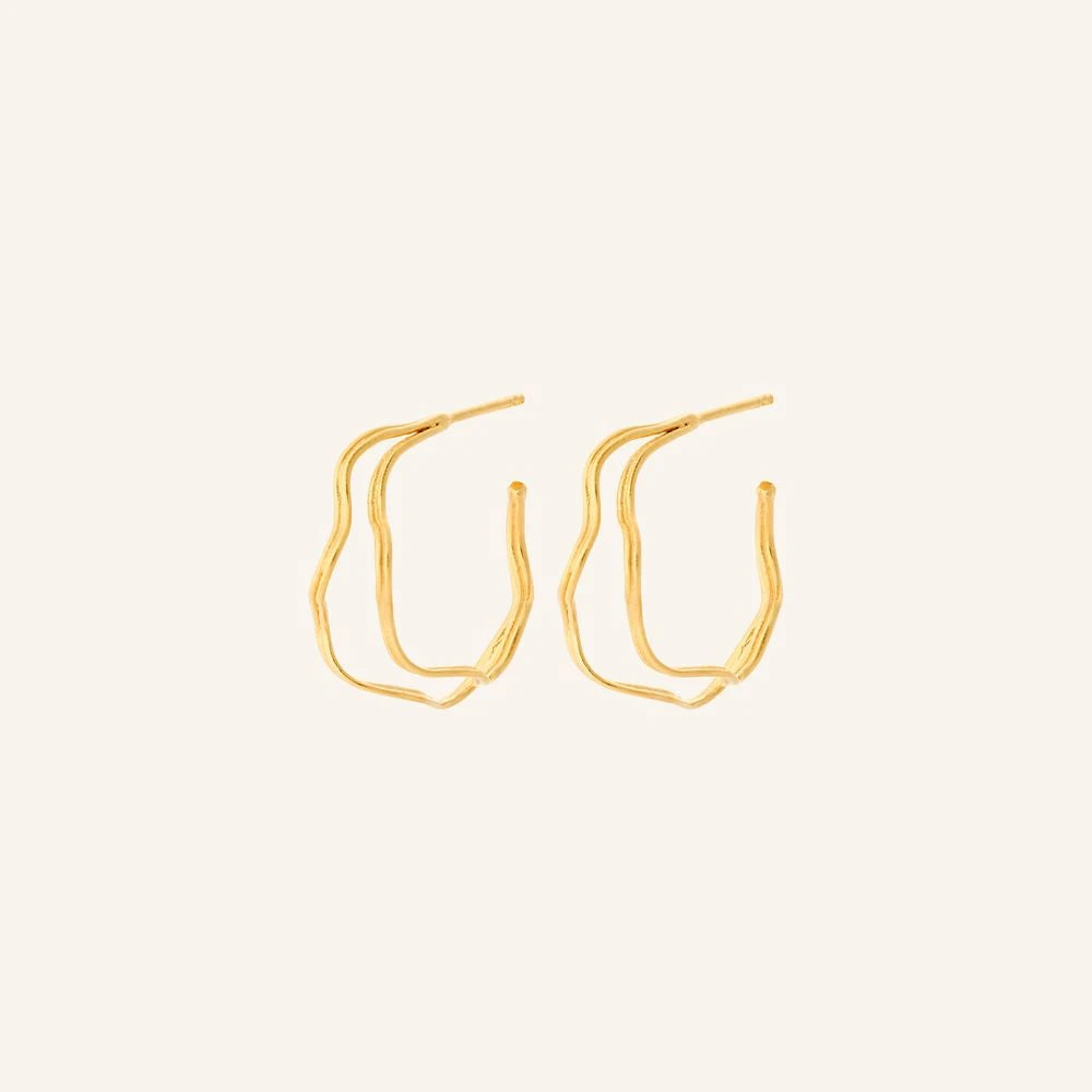 Small Double Wave Hoops in Gold-Plated Silver by Pernille Corydon | Lifestory