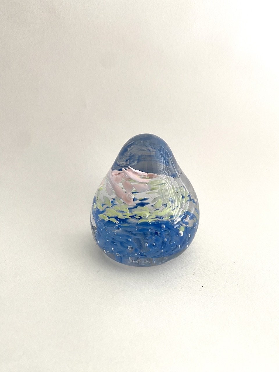 Crystal Blob | Crest Of Wave | handblown by Studio Arhoj - Lifestory