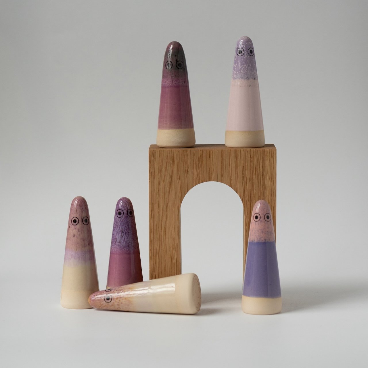 Studio Arhoj Ghost | Dahlia | Ceramic Figurine - Lifestory