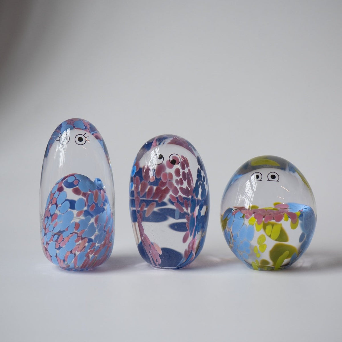 Studio Arhoj Crystal Blob | Neve | handblown glass figurine