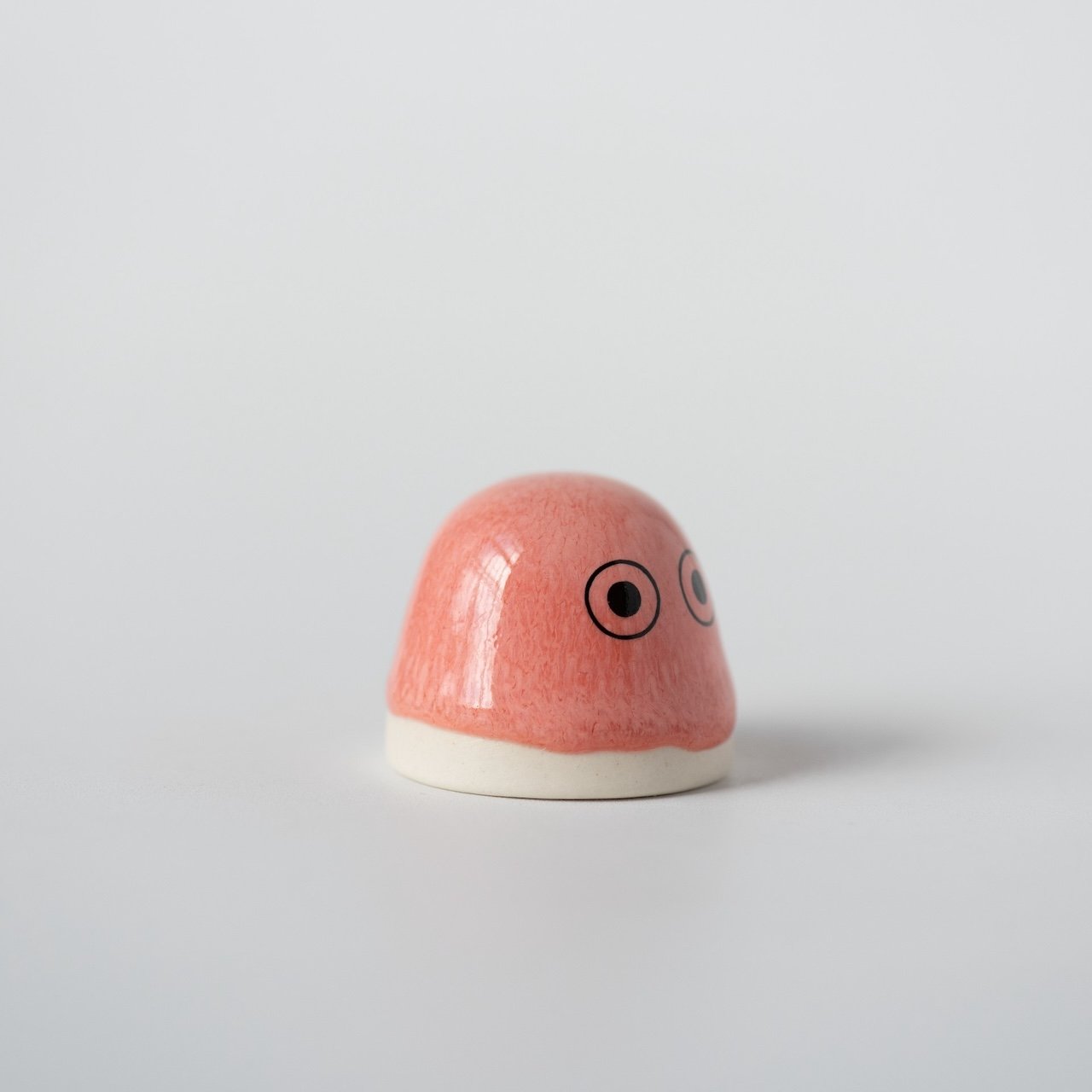 Studio Arhoj Familia Figurine | Dot | Mateo - Lifestory