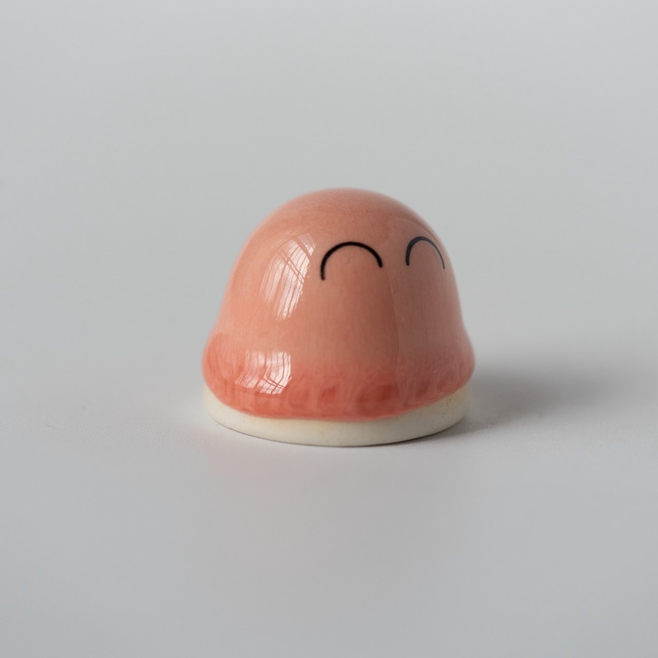 Studio Arhoj Familia Figurine | Dot | Theodore - Lifestory