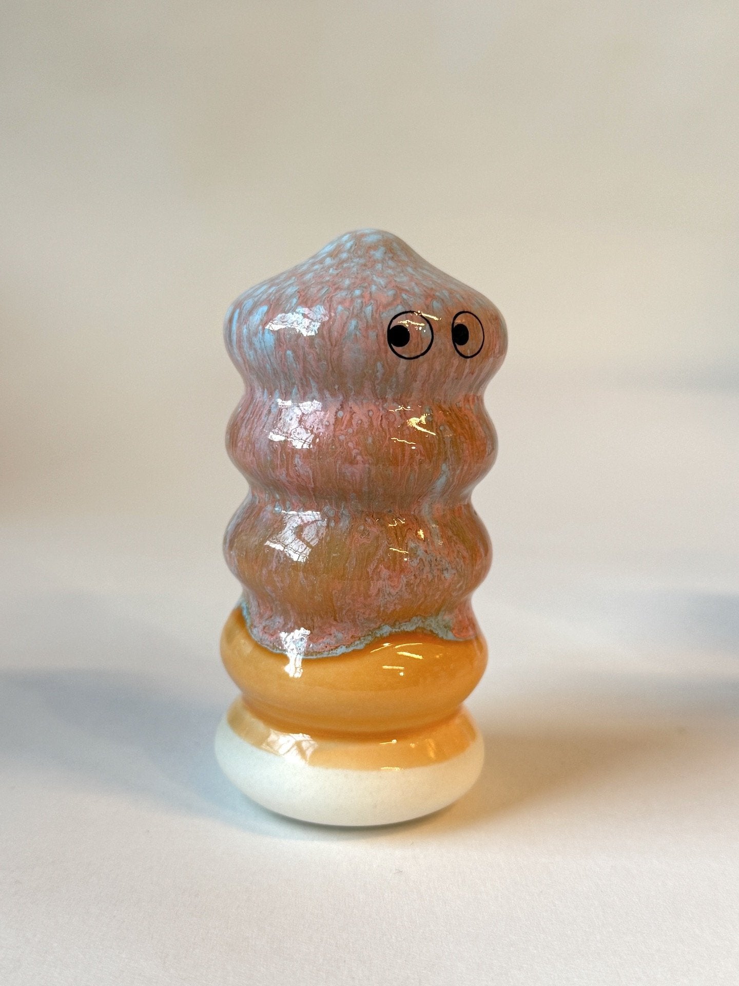 Familia Figurine | Buru | Ned | by Studio Arhoj