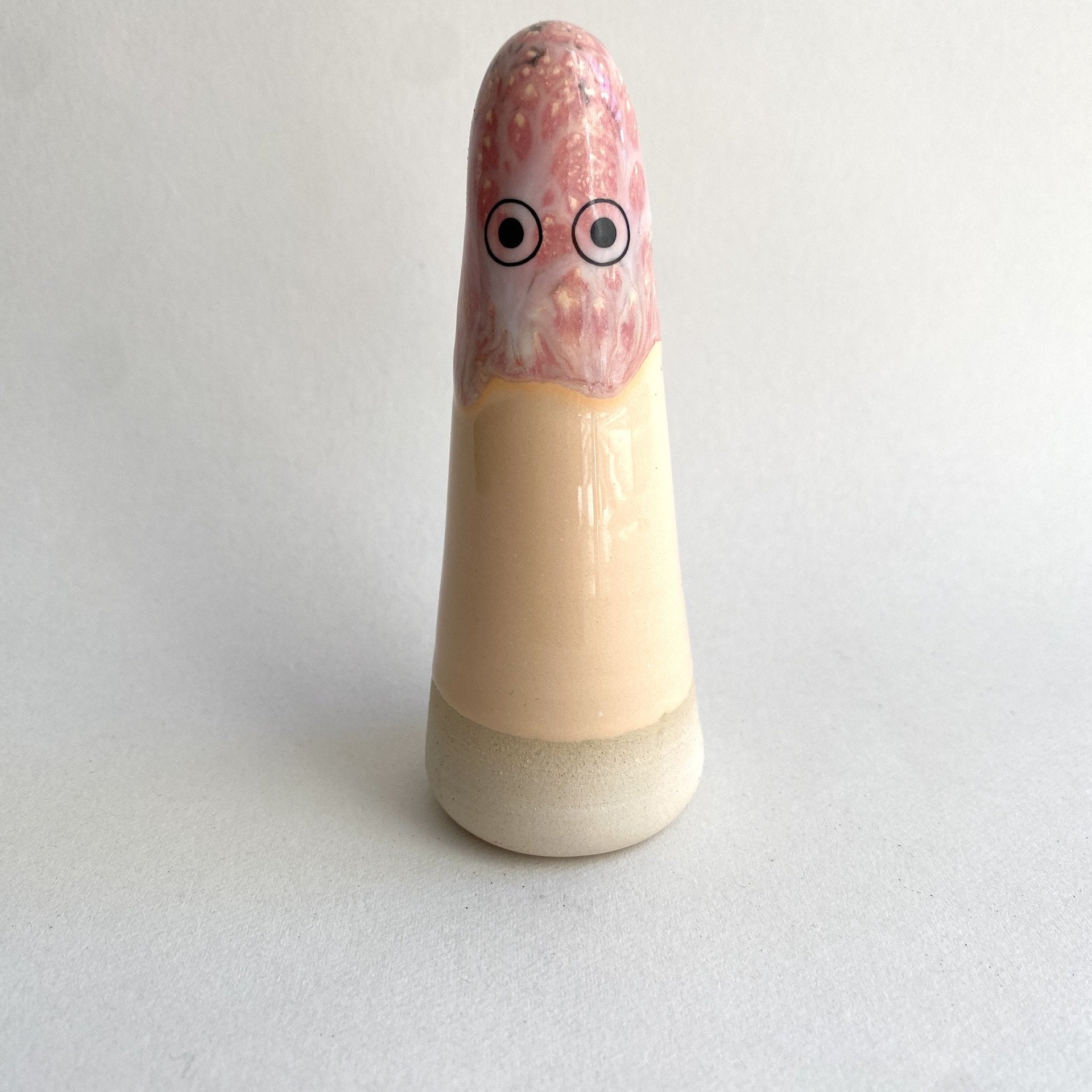 Extra Large Ghost | Bubblegum | Ceramic Figurine | by Studio Arhoj - Lifestory