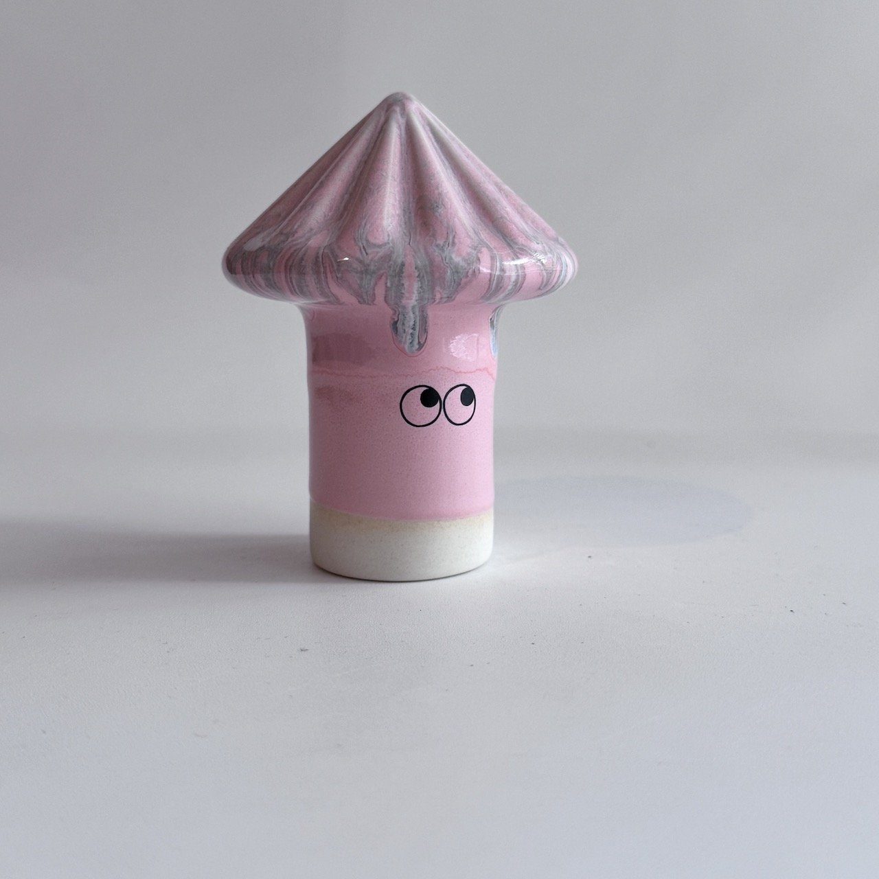 Familia Figurine, Osu | Bart | by Studio Arhoj - Lifestory