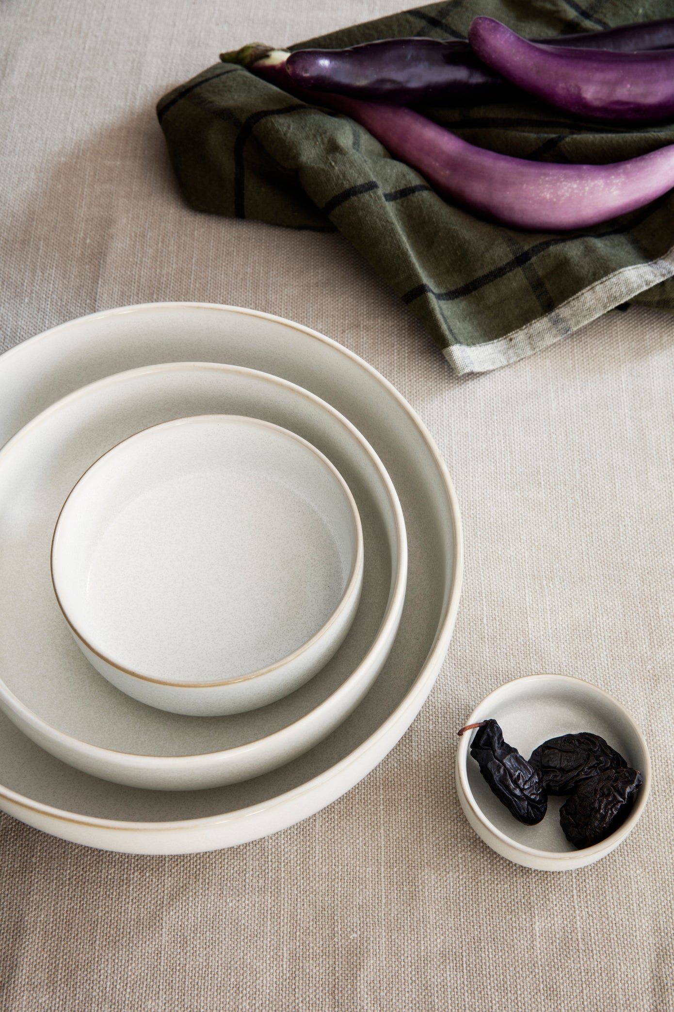 Sekki Small Bowl | 12.2cm | Cream | Ceramic | by ferm Living - Lifestory - ferm Living