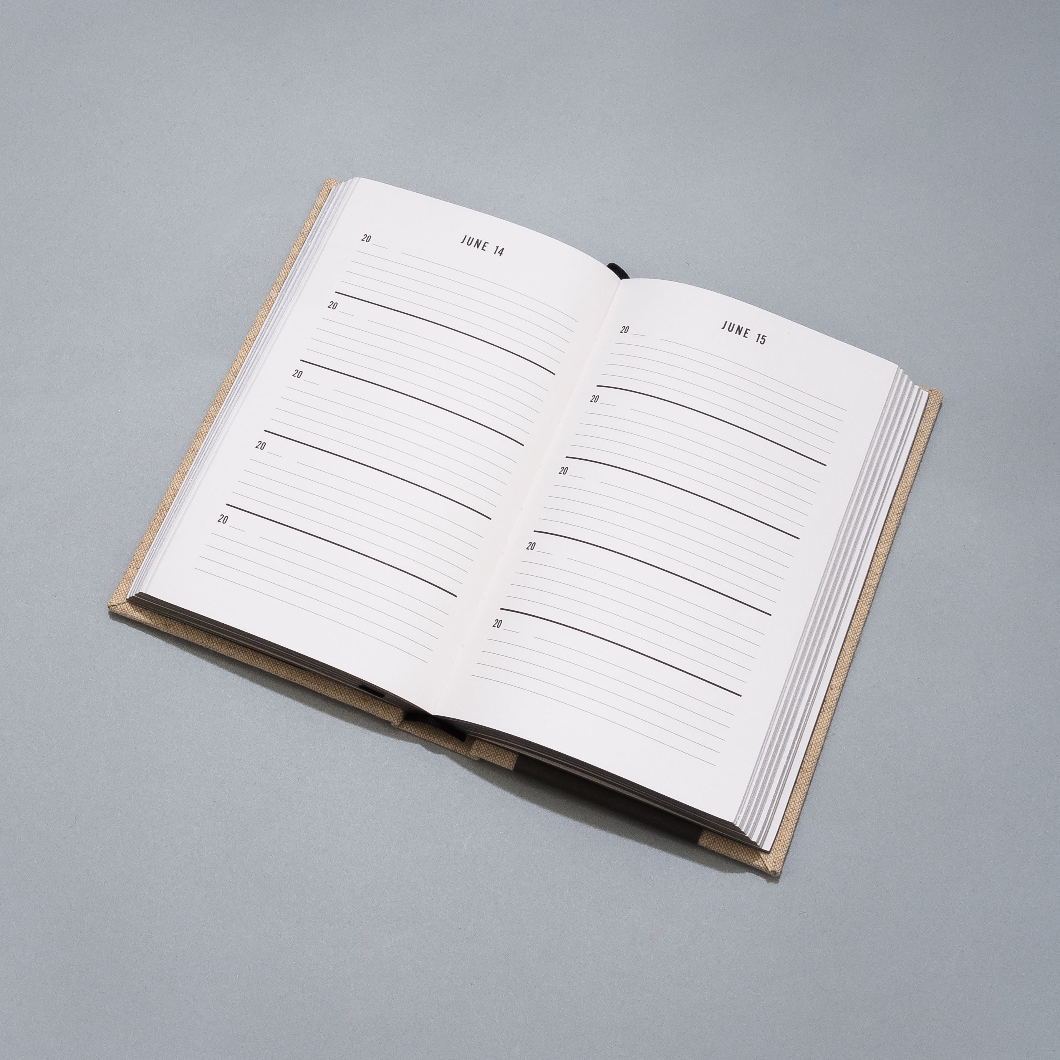 One Line a Day - Five Year Planner / Diary / Journal - Lifestory - Lifestory