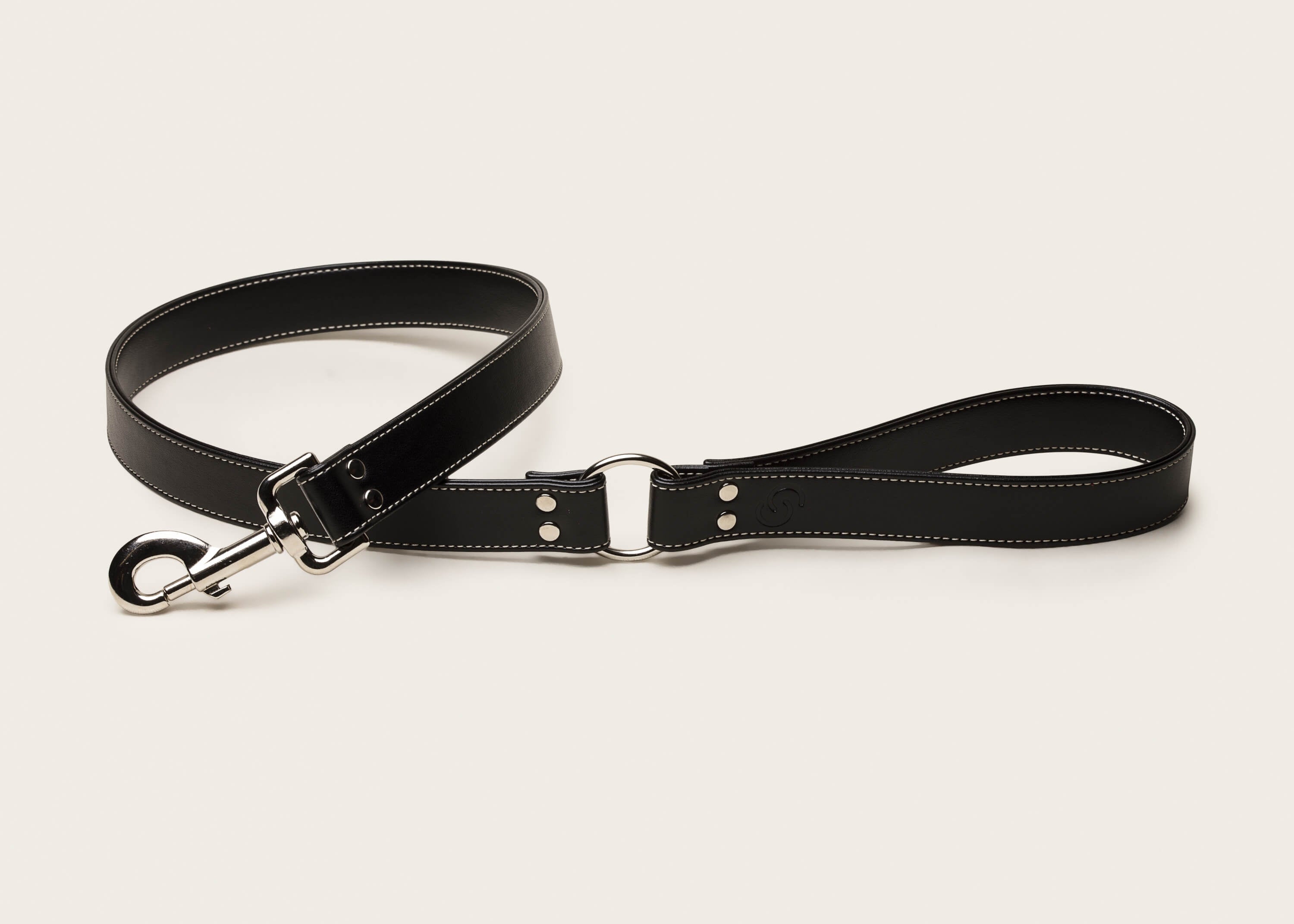 Dog Lead - Vegan Apple Leather | Black | by Skylos Collective - Lifestory - Skylos Collective