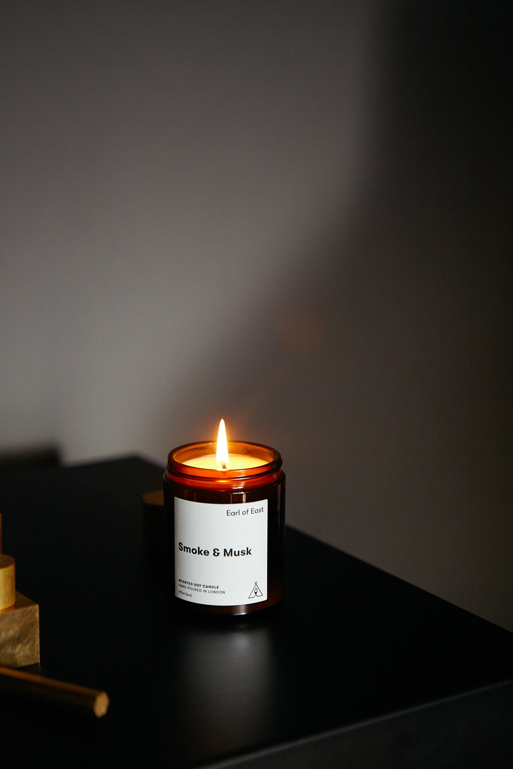 Smoke & Musk | 170ml | Soy Wax Candle | by Earl of East - Lifestory - Earl of East